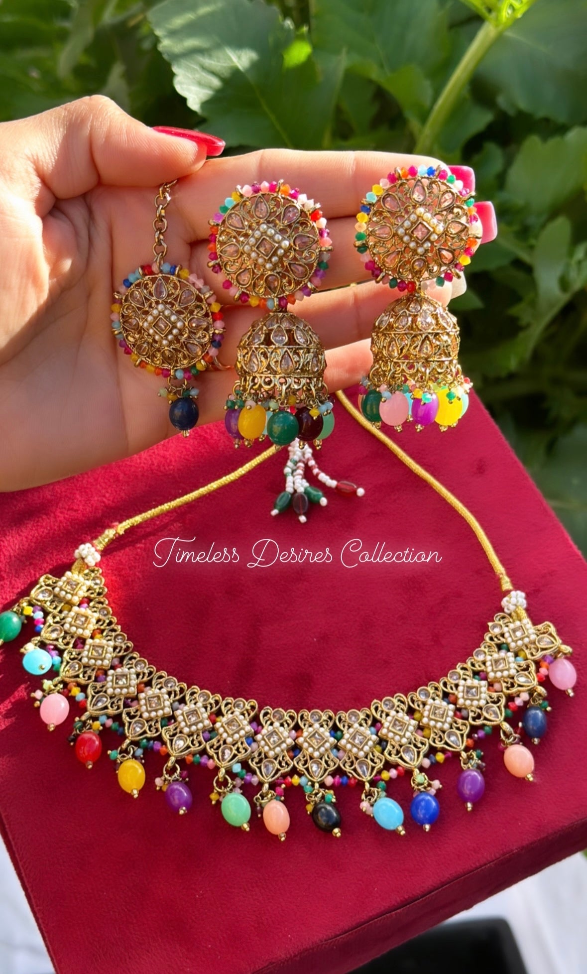 Multi colour Choker / necklace set in polki