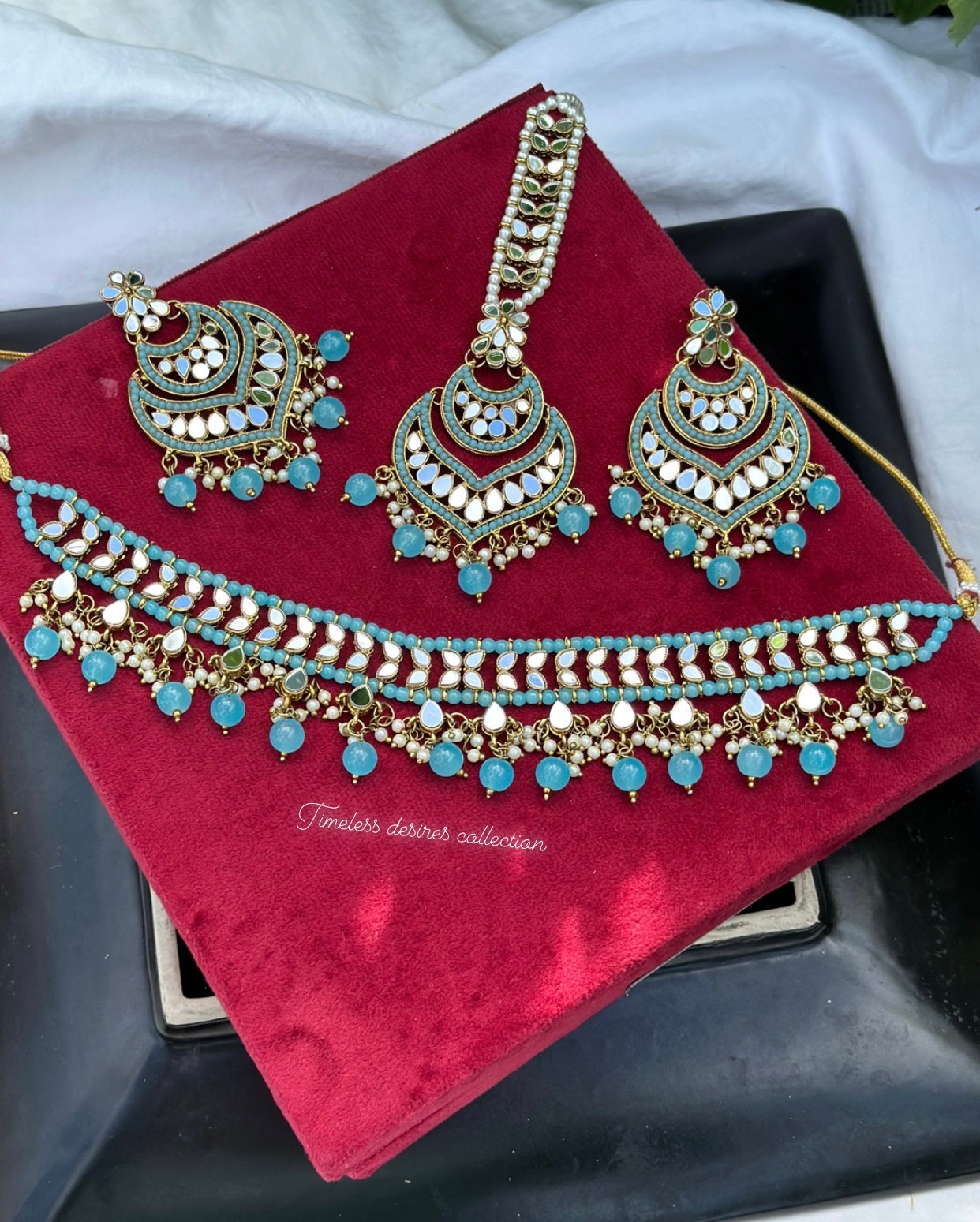 Sky blue or light blue choker / necklace set