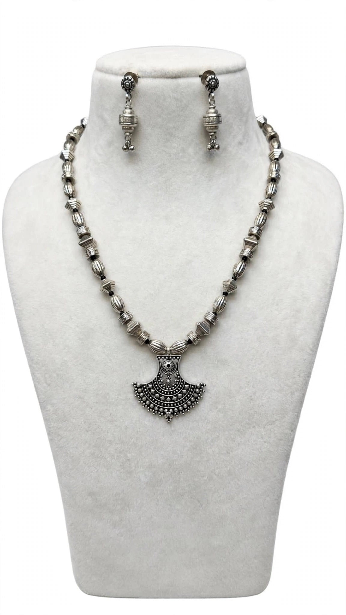 Oxidised necklace
