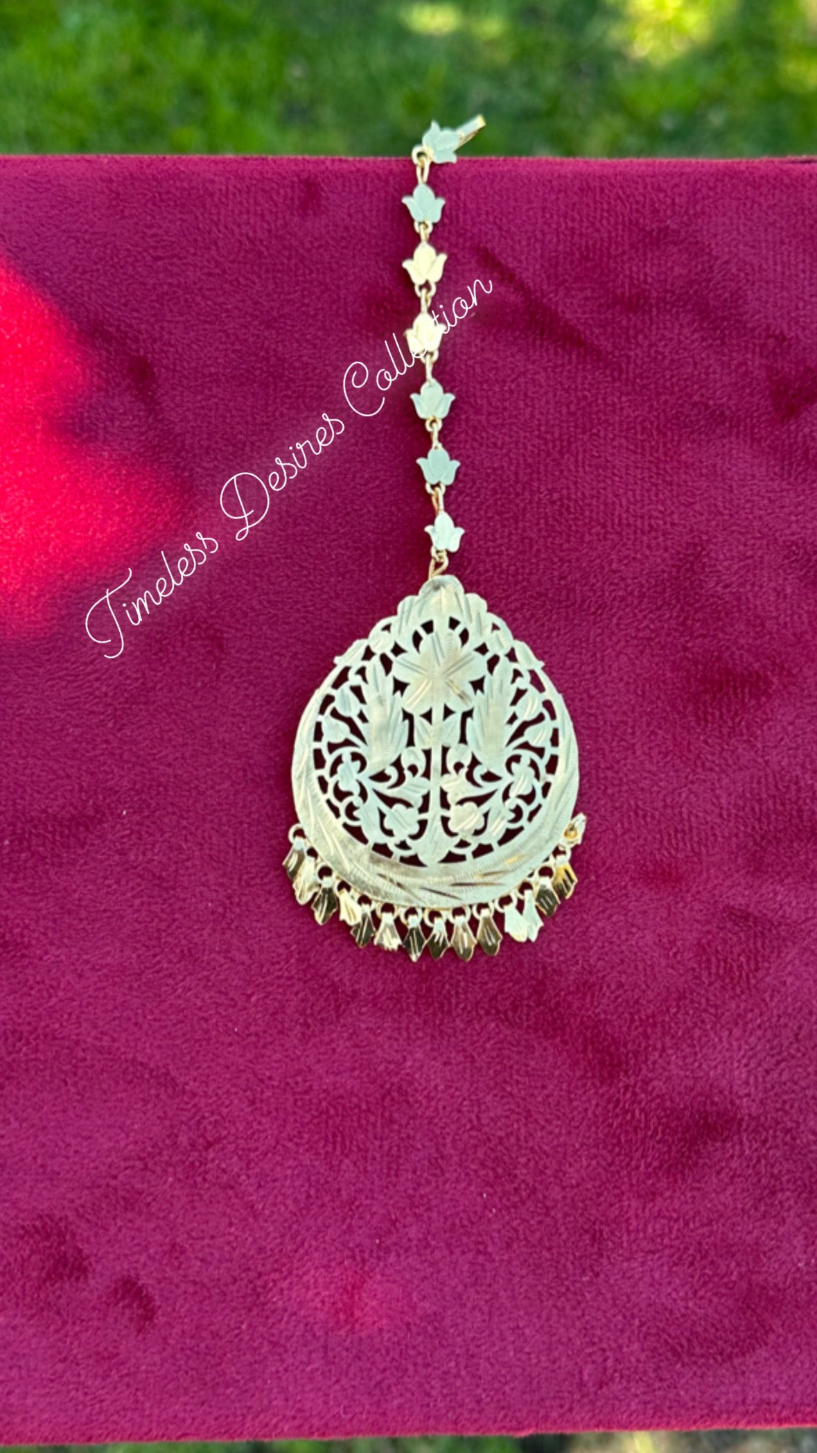 Gold Look Single Tikka in Punjabi traditional jewellery