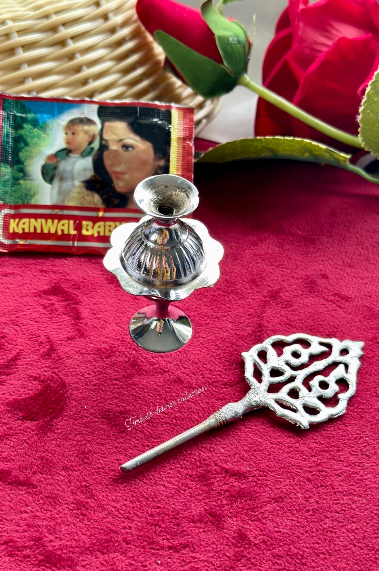 Traditional surmadani with a pack of fresh Surma filling