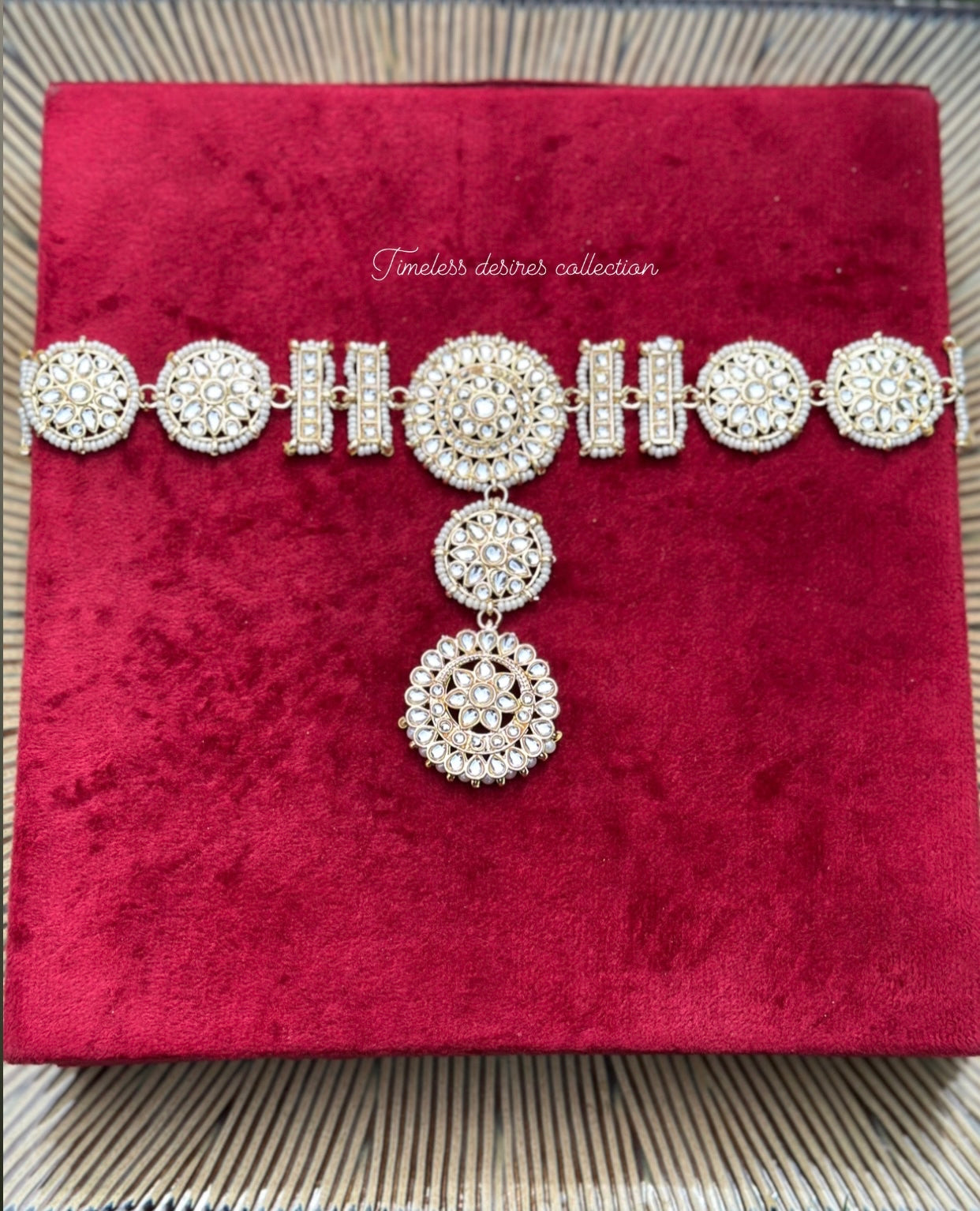 Matha patti in kundan