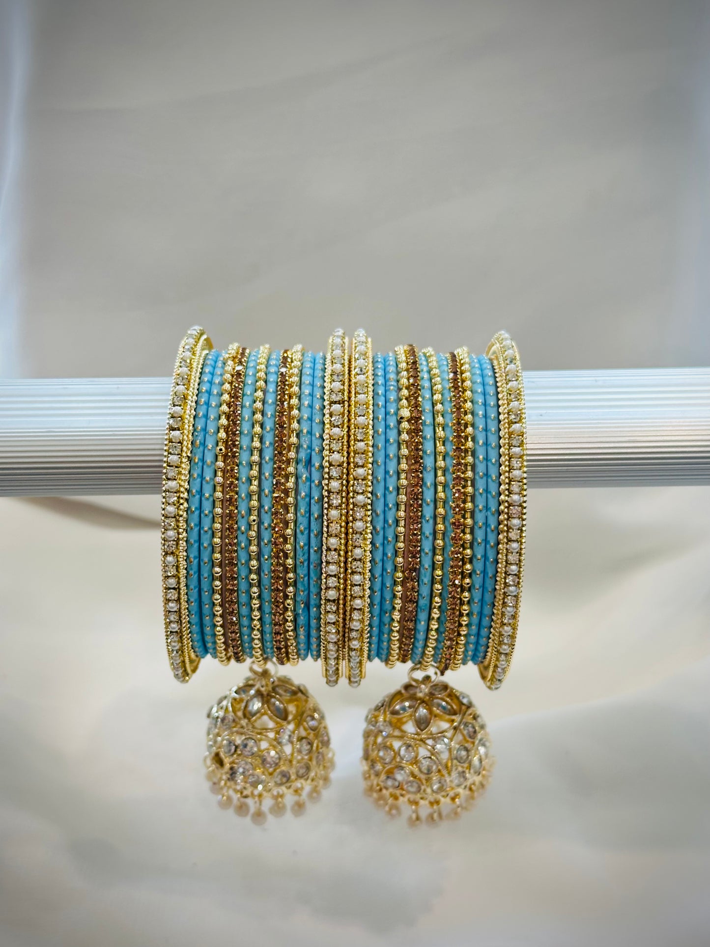 Bangle set with latkan - Colour: ( Code: 017 )