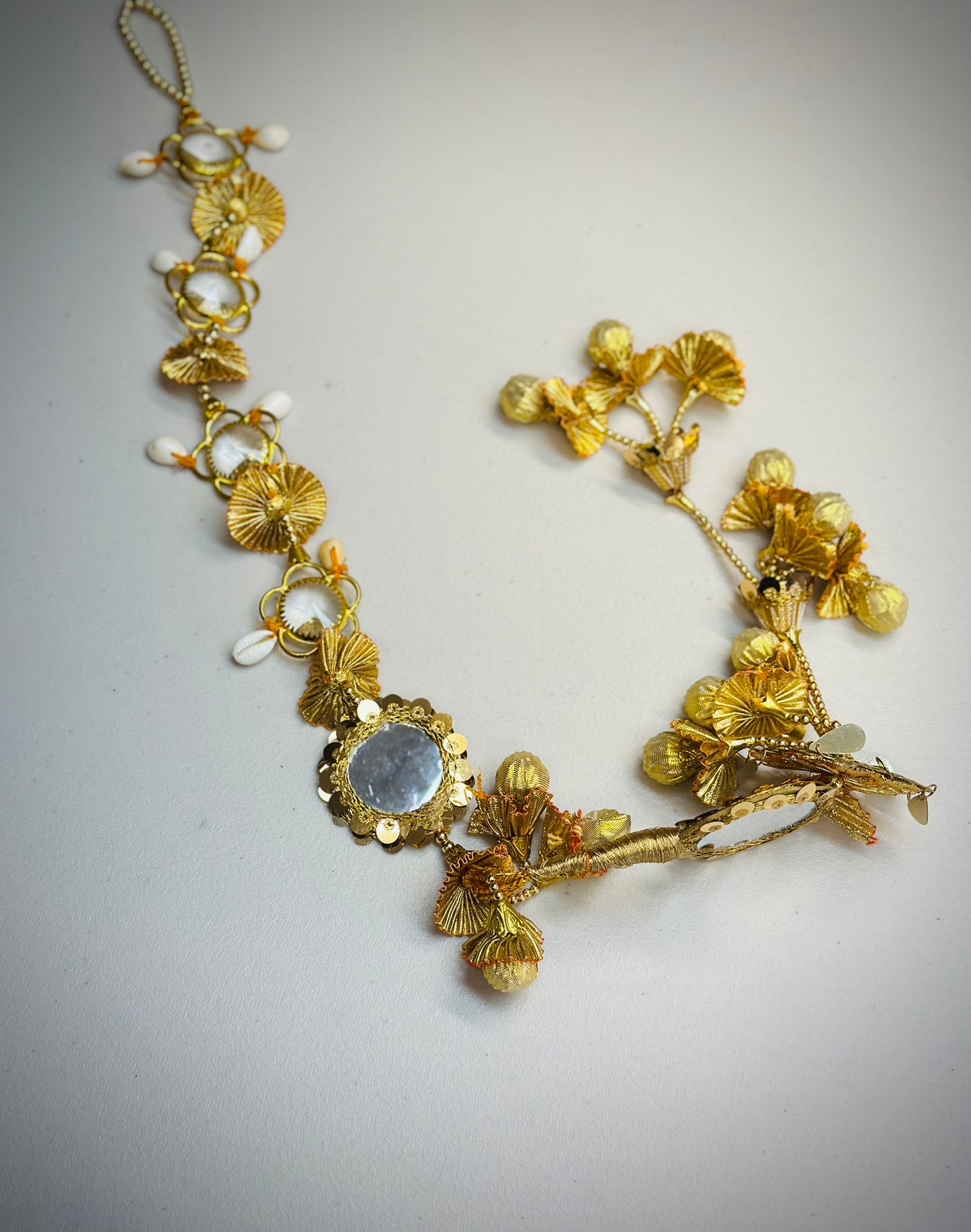 Mirror paranda in golden colour, Code: PR3