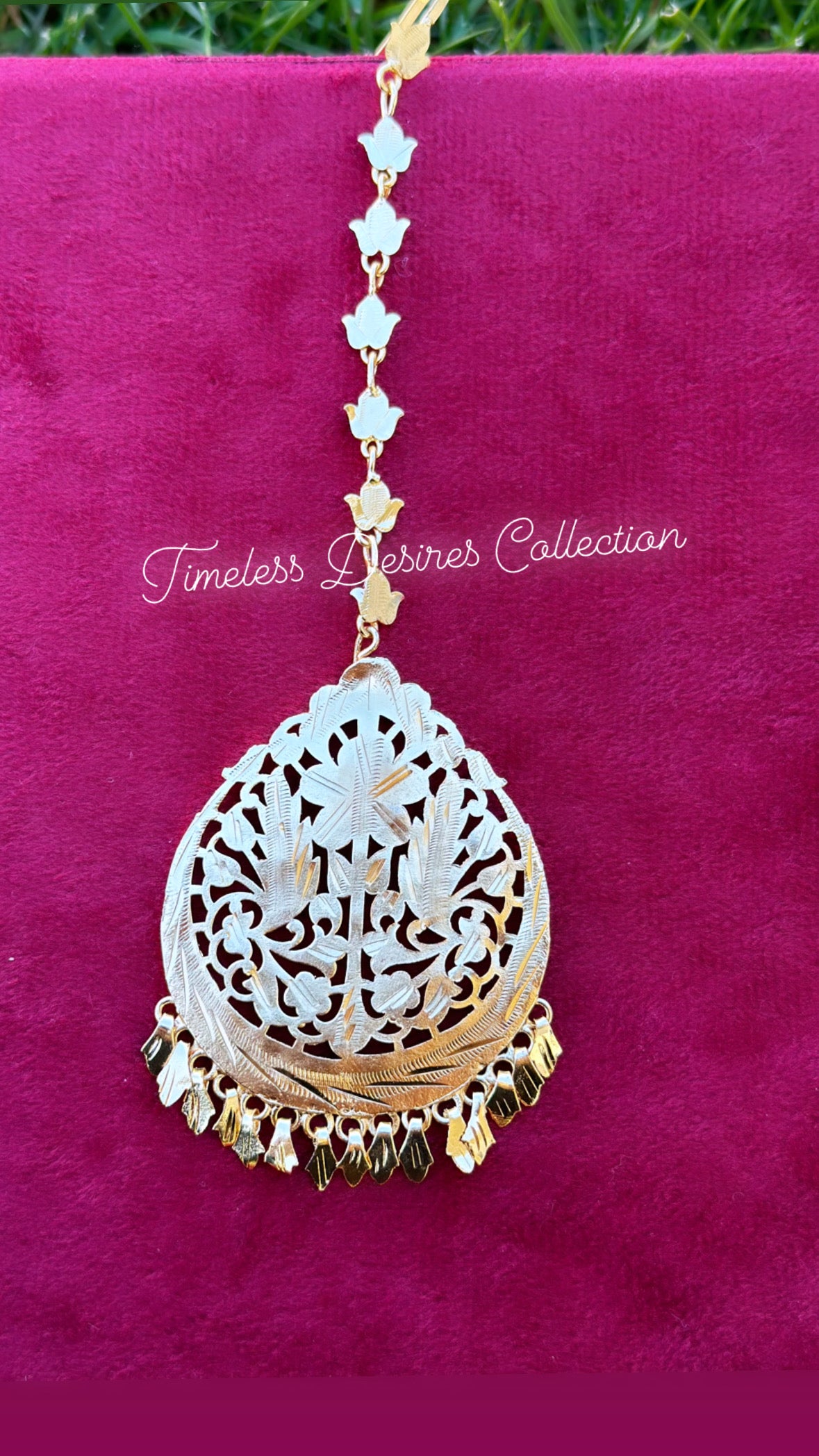 Gold Look Single Tikka in Punjabi traditional jewellery