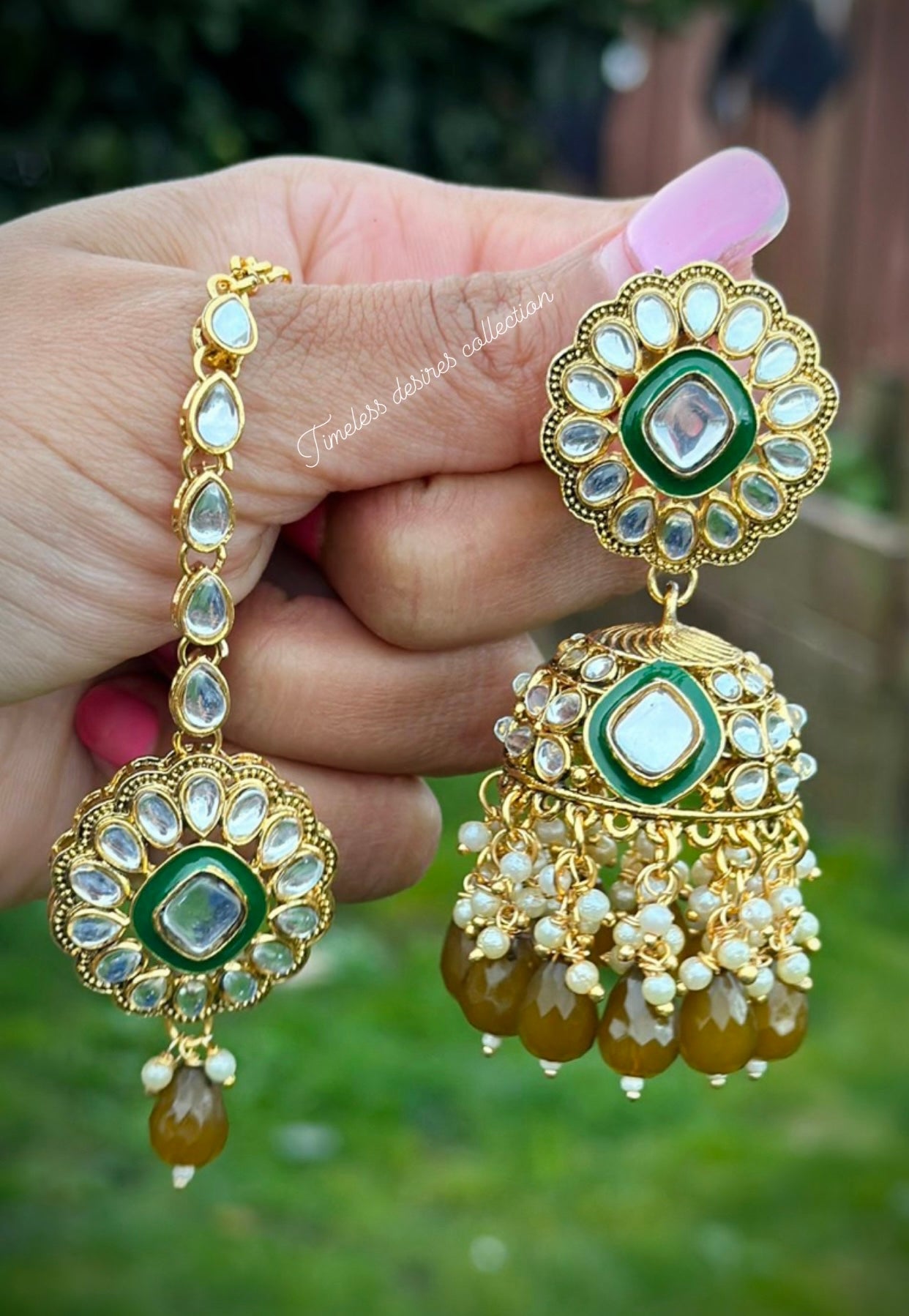 Mehndi green Jhumka Earrings with tikka in Kundan
