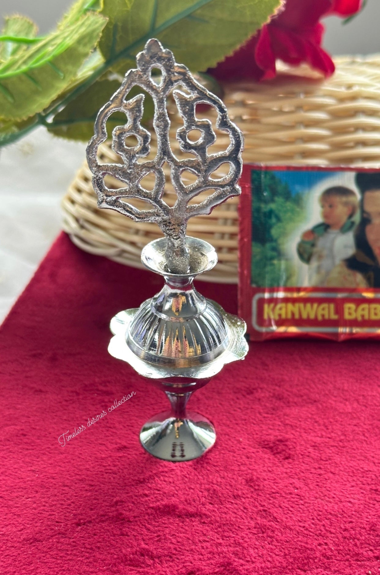 Traditional surmadani with a pack of fresh Surma filling