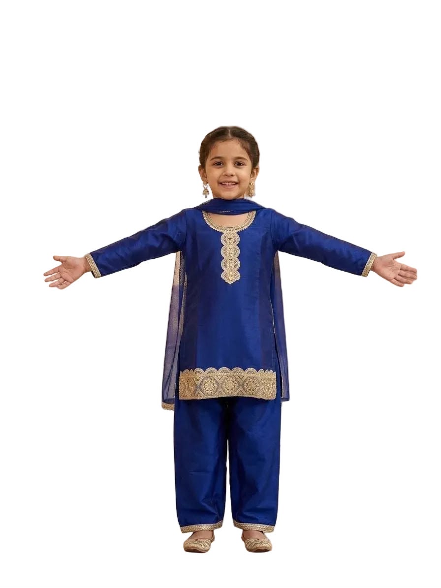 Kids Plazo suit in beautiful Royal
Blue colour enhanced with stunning laces , paired up with Georgeous Royal blue duppta on Semi Silk fabric