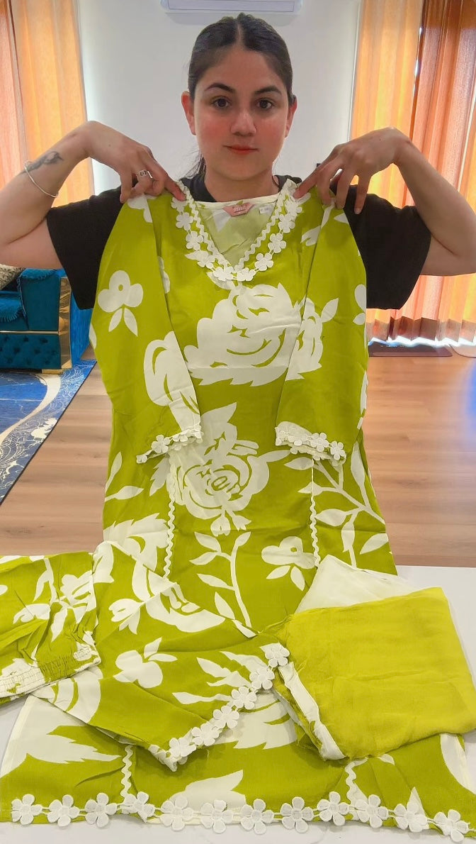 Readymade 3 pieces plazo suit with double shade dupatta, Colour: parrot green, Code: 176