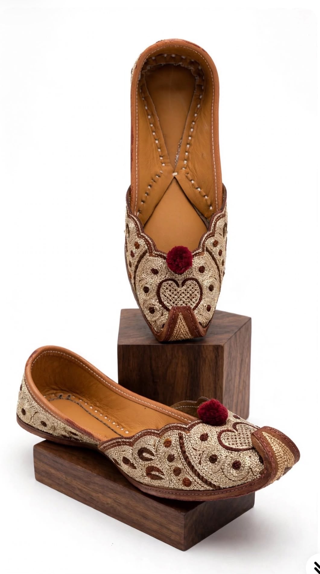 Punjabi Jutti (SIZE 36)