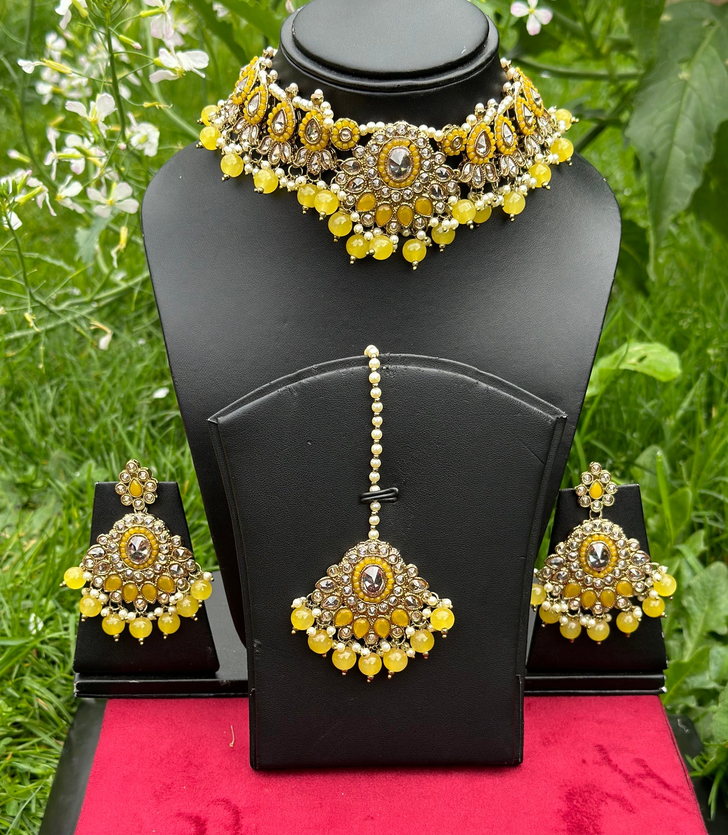 Yellow Choker / Necklace set with pearls & beads in reverse AD ( high quality polki )