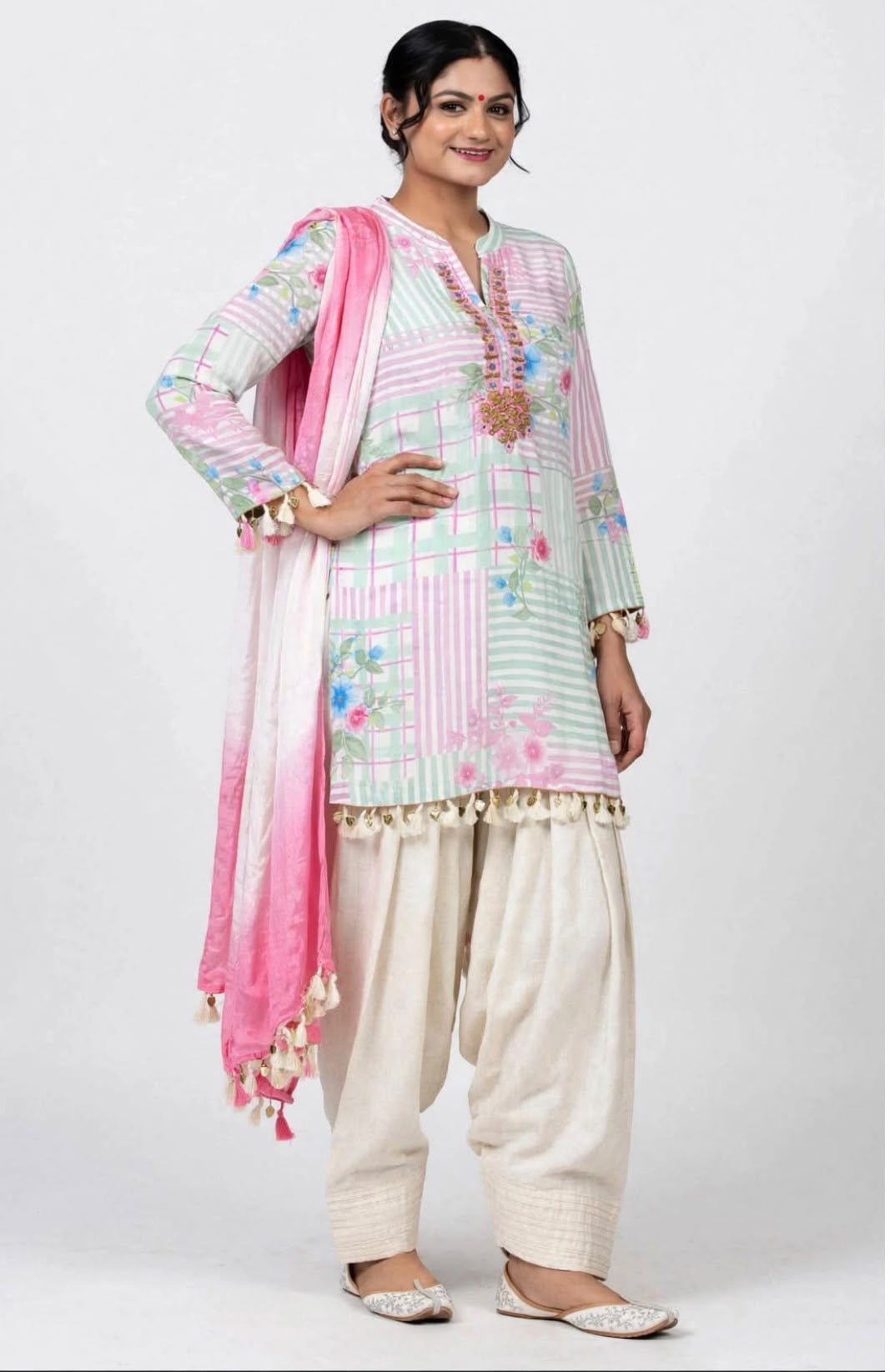 Premium muslin cotton farshi suit with handwork, (code 340)