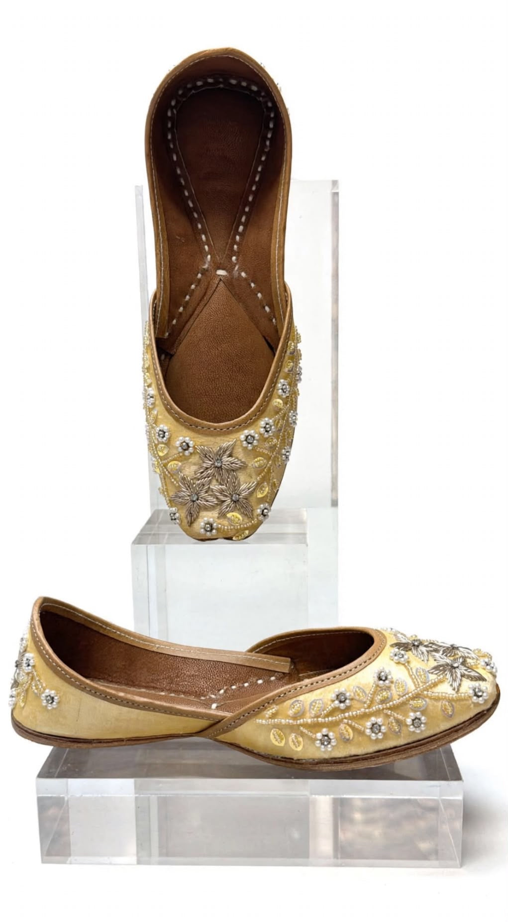 Punjabi Jutti (SIZE 38)