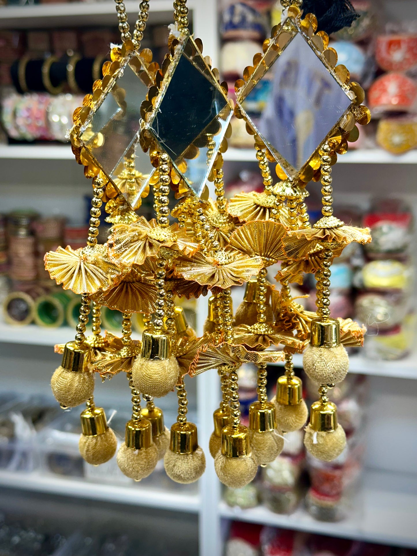 Mirror Paranda in golden colour, Code: PR6