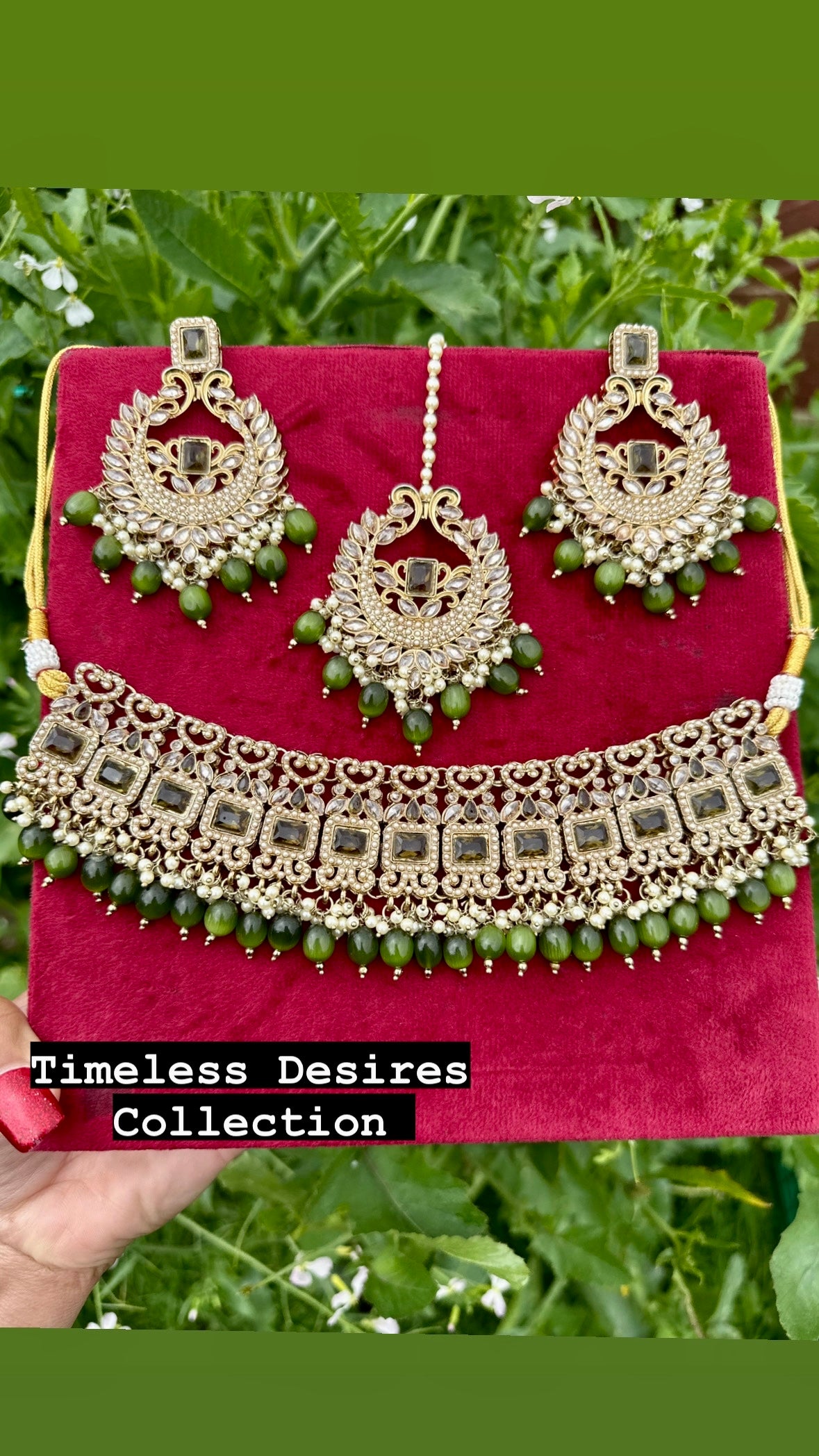 Mehndi Green choker / necklace set in reverse AD