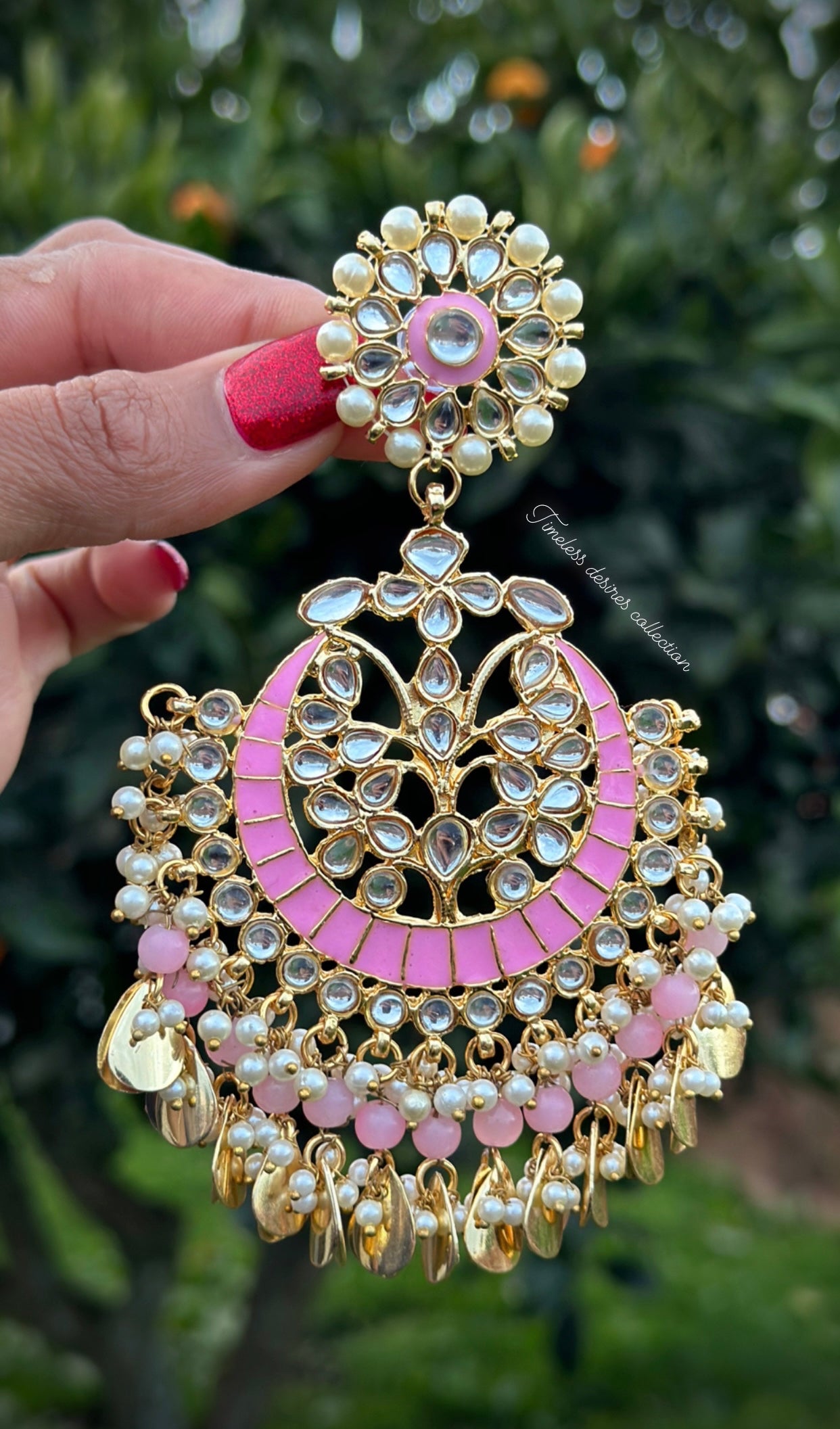Baby pink earrings and tikka set with pipal Patti in traditional jewellery ( Nimrat style 👌)