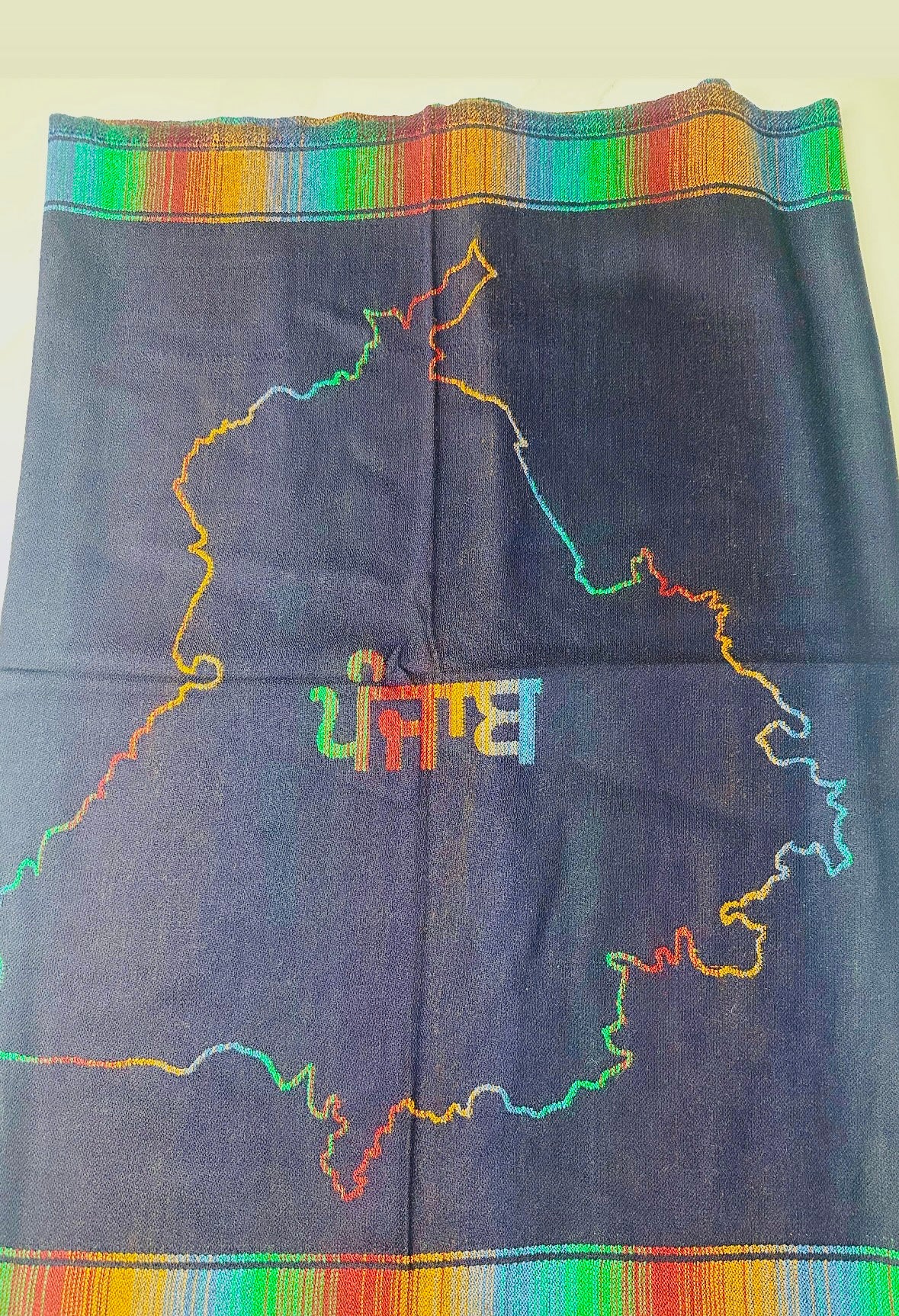 ਓ- ਅ ( Udda Adda ) Written Unisex Shawl ( Perfect Rakhi / Rakhdi gift for brother, Sister or bhabi )