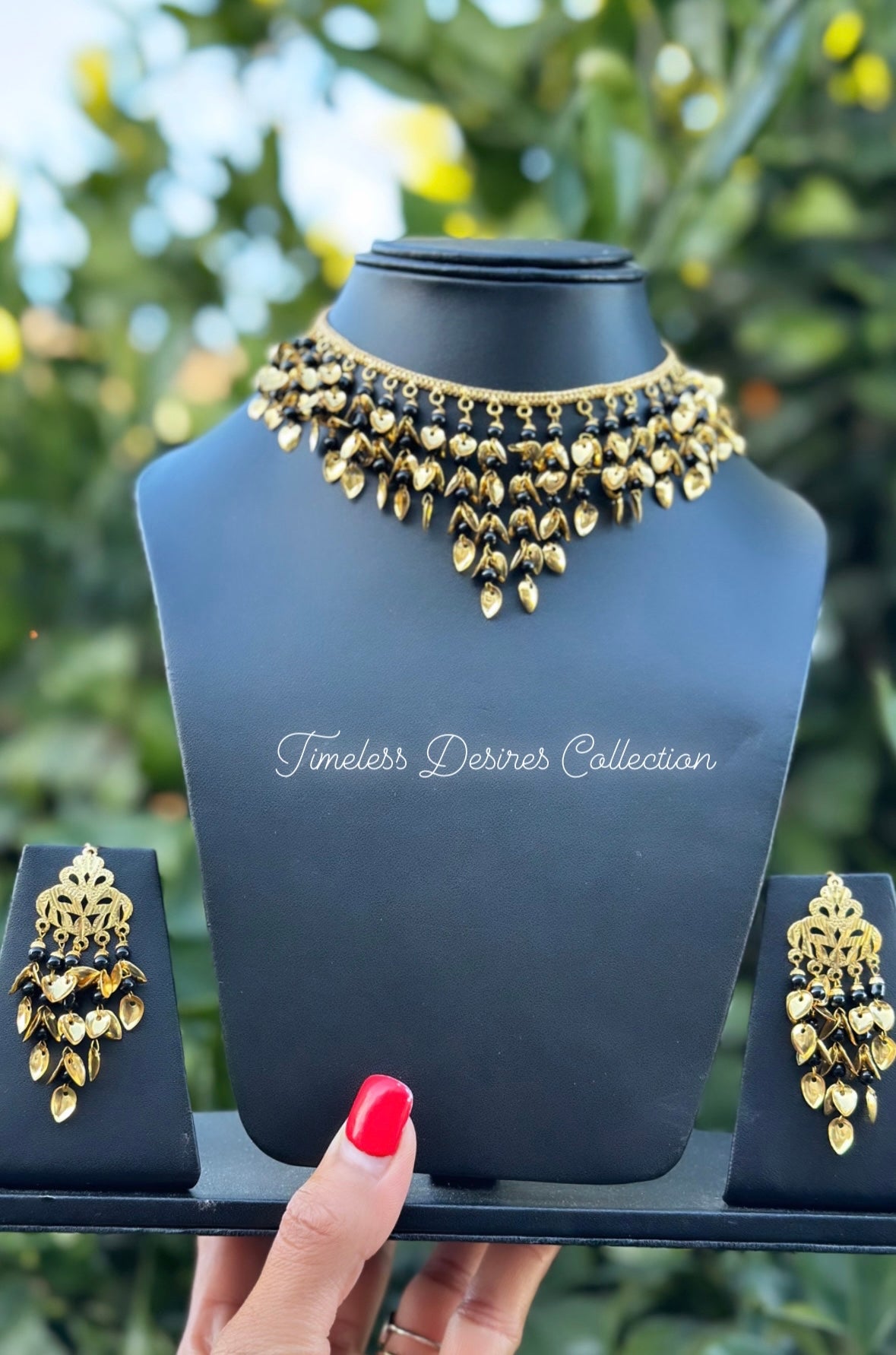 Black Pipal Patti Necklace set in Traditional Jewellery