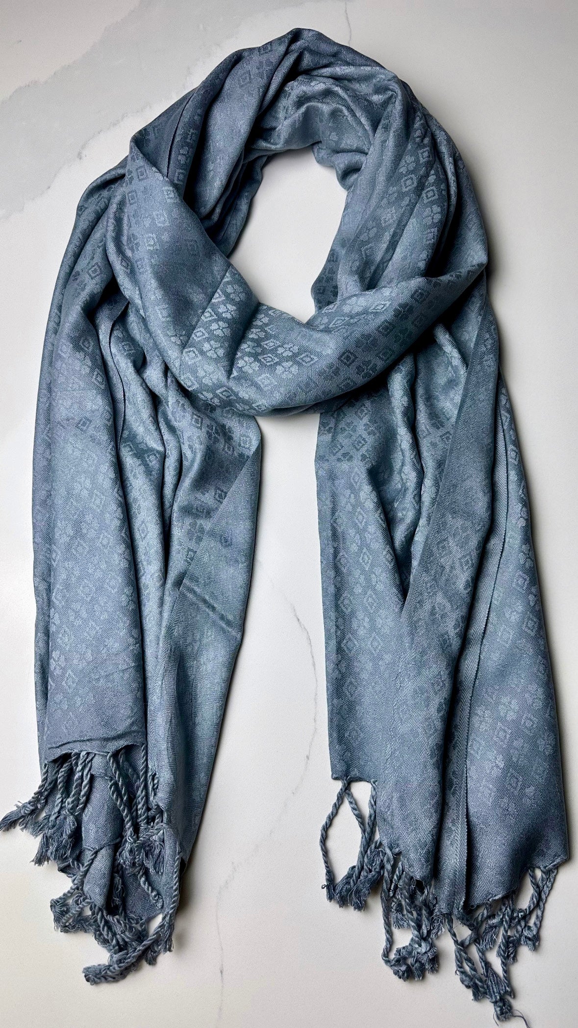 Grey Saleti Shawal / Stole - Unisex ( Perfect Rakhi / Rakhdi gift for Mum, Brother , Bhain or Bhabi )