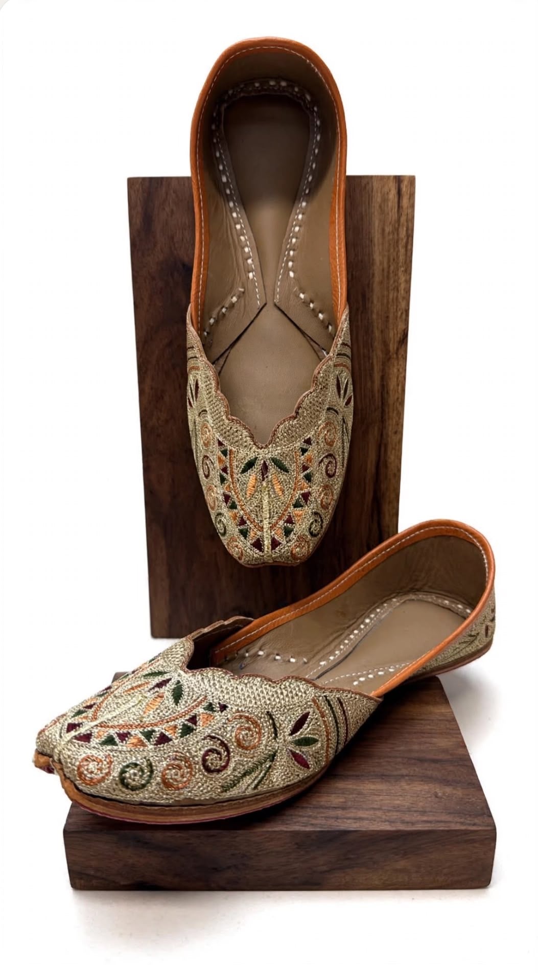 Punjabi Jutti (SIZE 37)