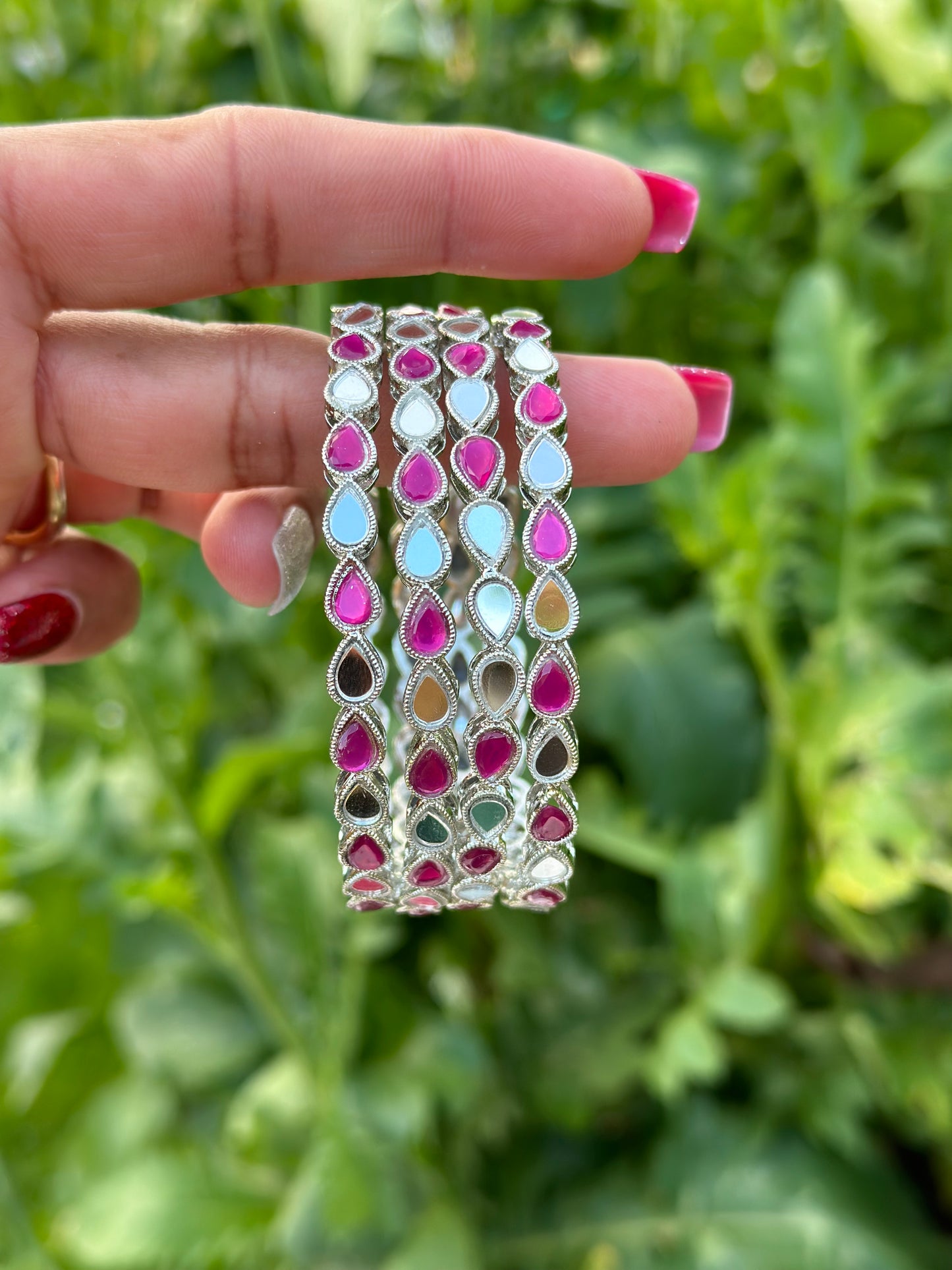Hot pink mirror Kangan / bangles in silver ( set of 4 )