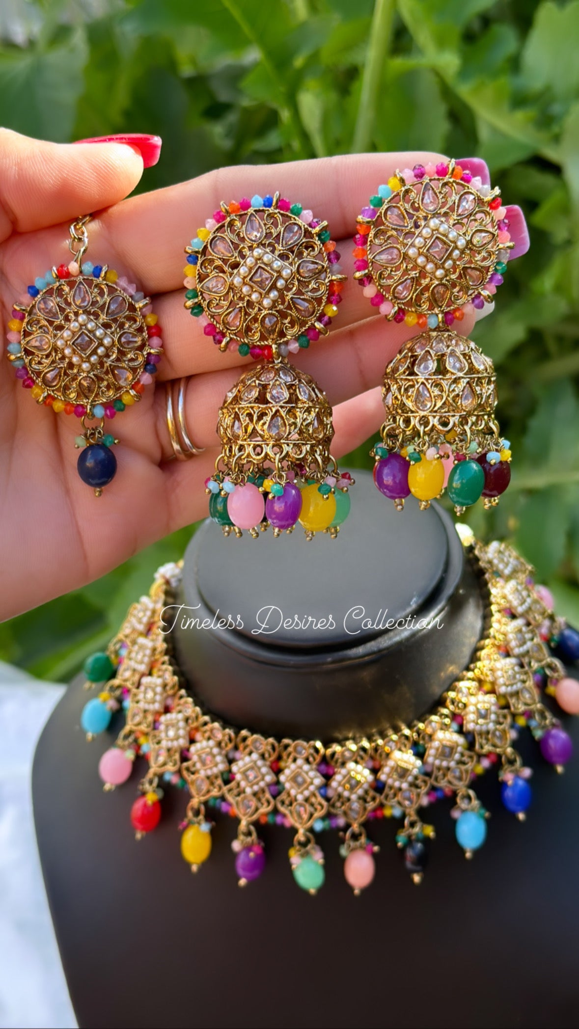 Multi colour Choker / necklace set in polki