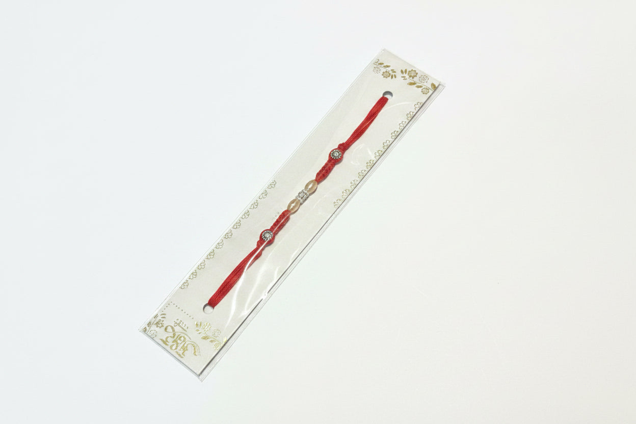 Sleek rakhi pack