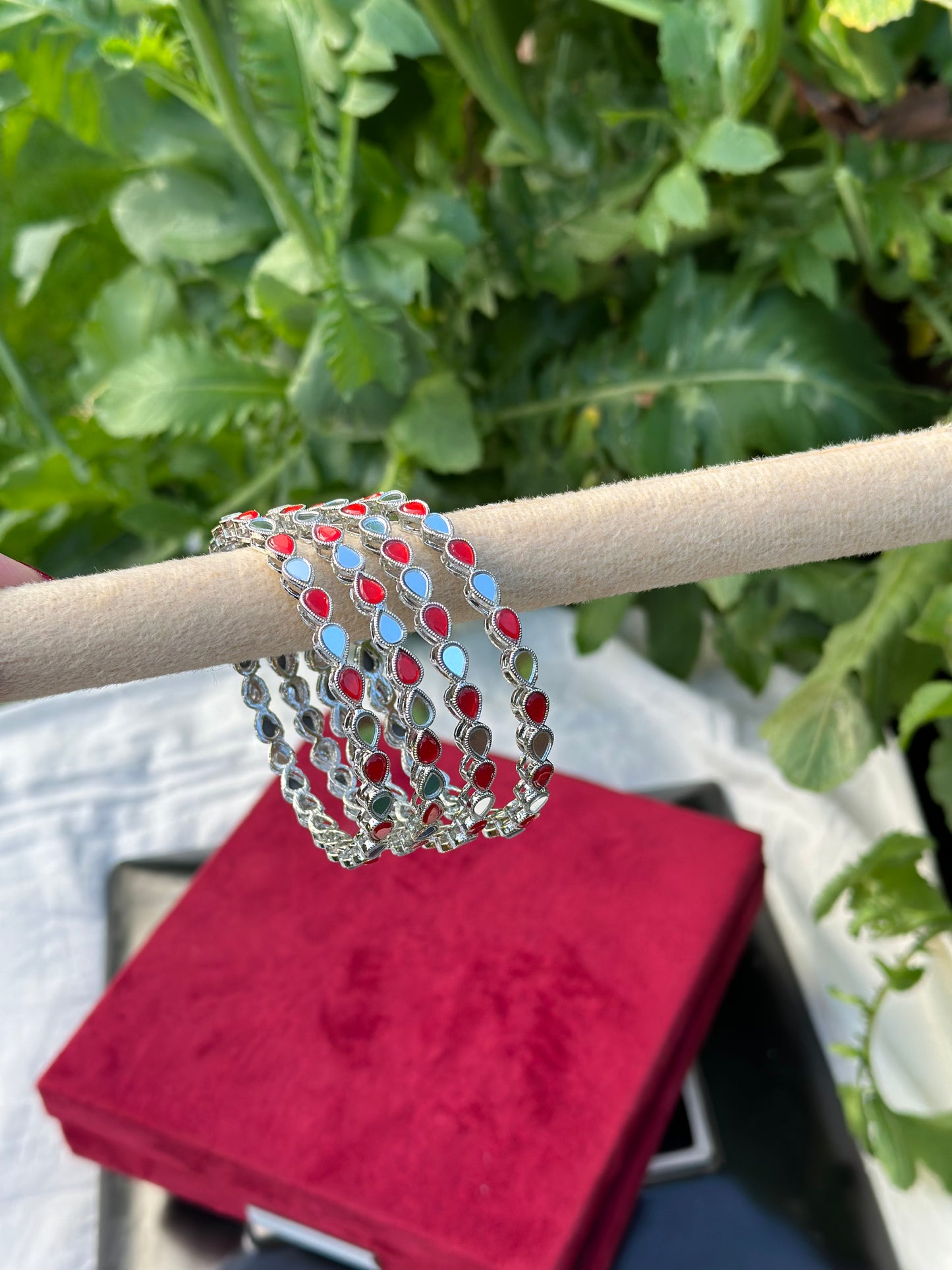 Red mirror Kangan / bangles in silver ( set of 4 )