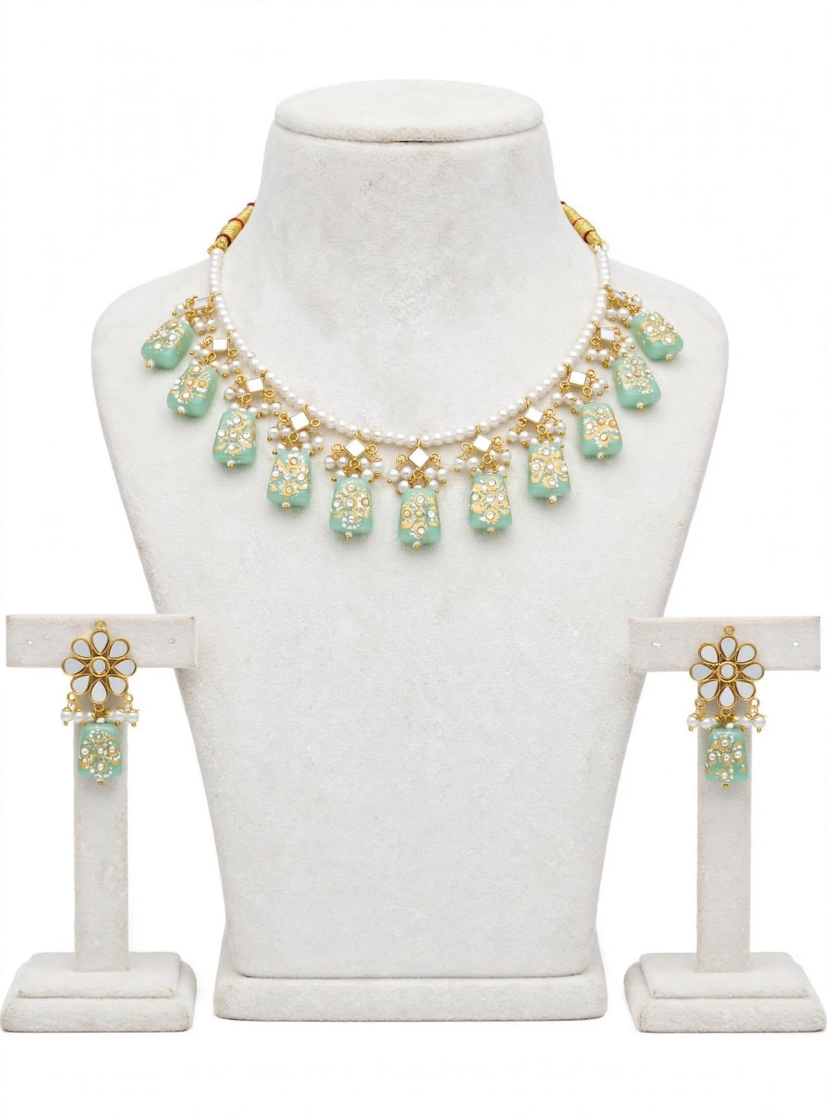Mint colour choker / necklace set in mirror with tumbler beads- n60