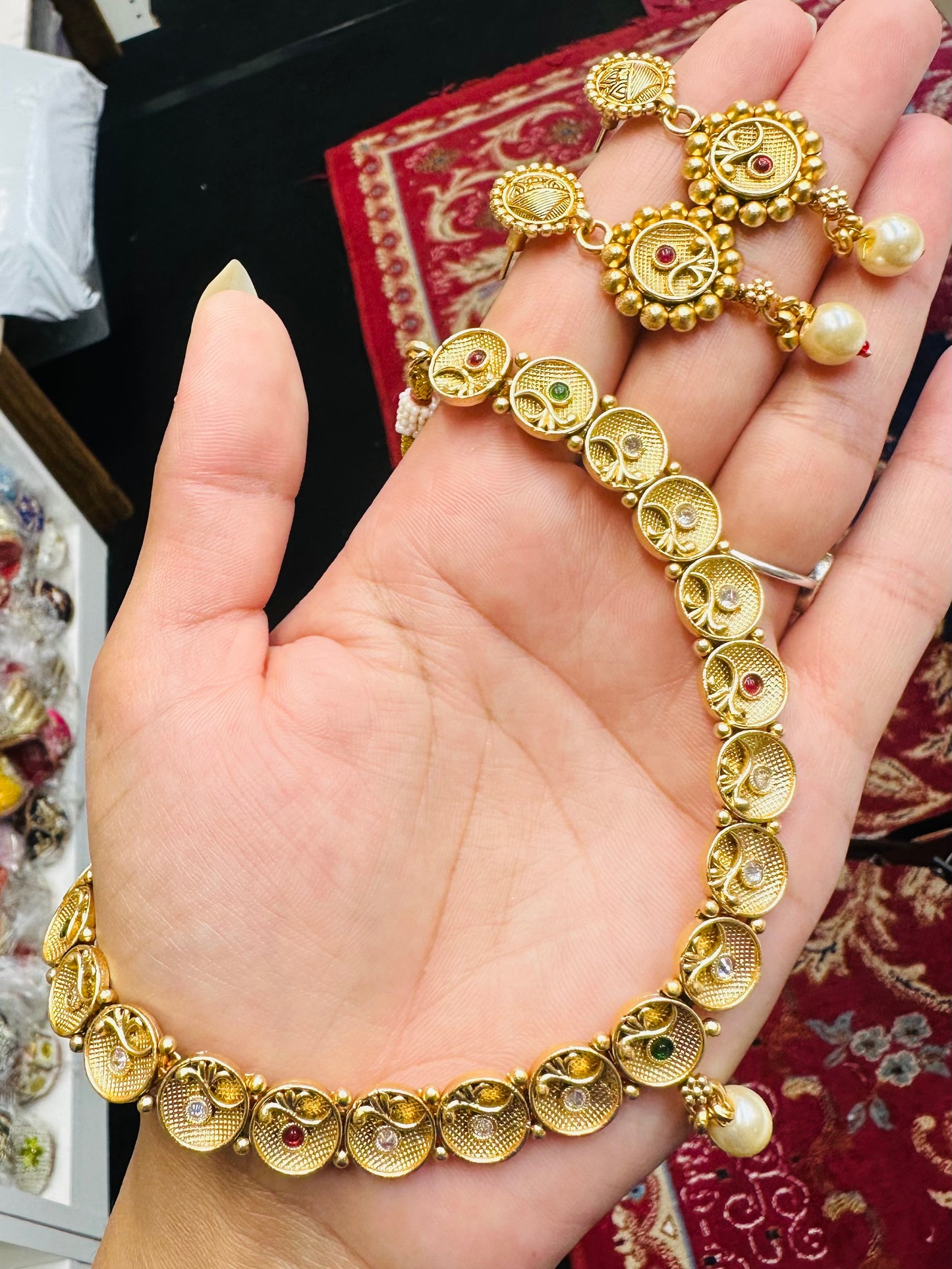 Gold set design 4 - ( item code 135 )