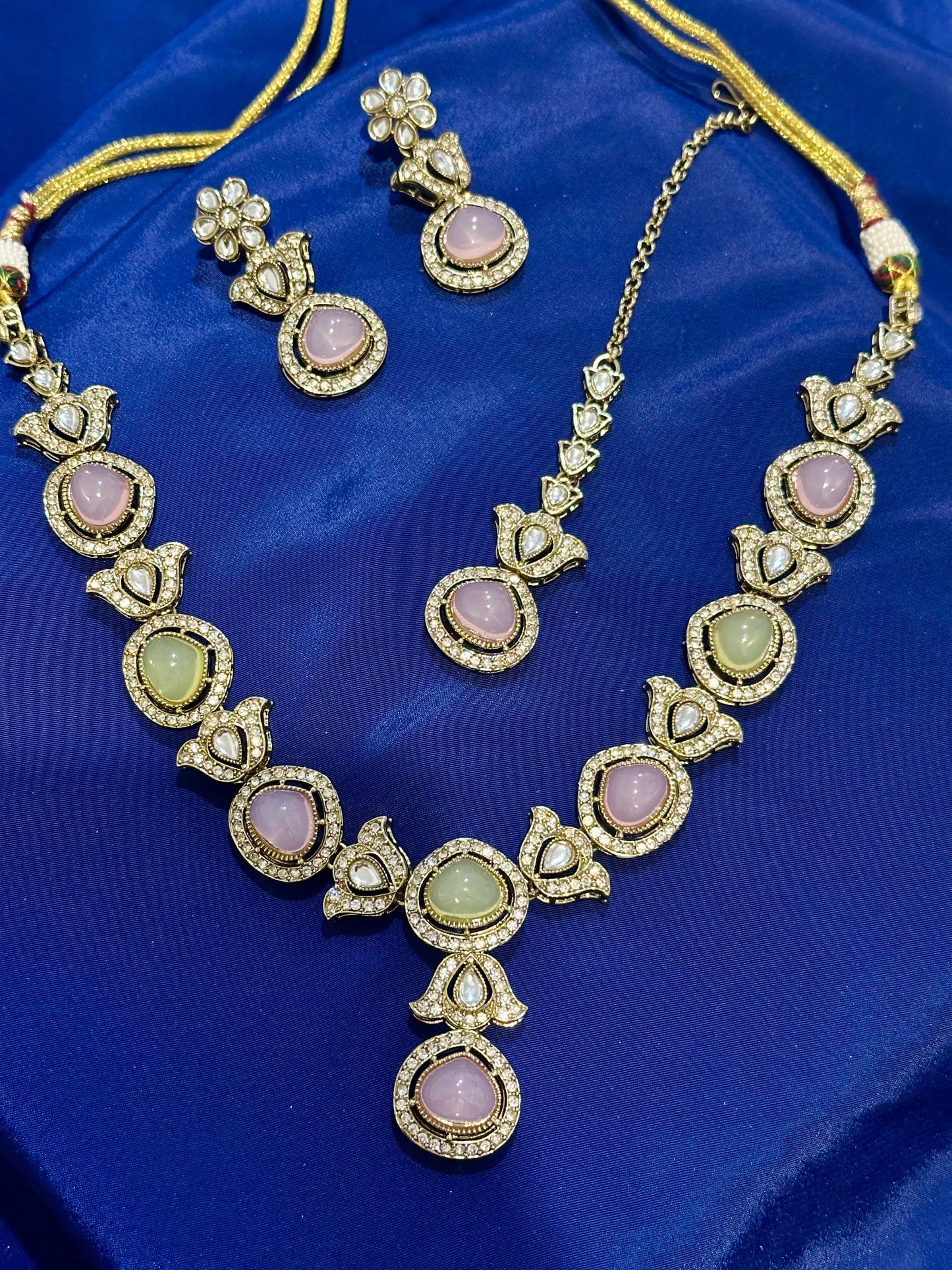 Kundan Necklace set with earrings, Colour: Multi , (Code: X16)
