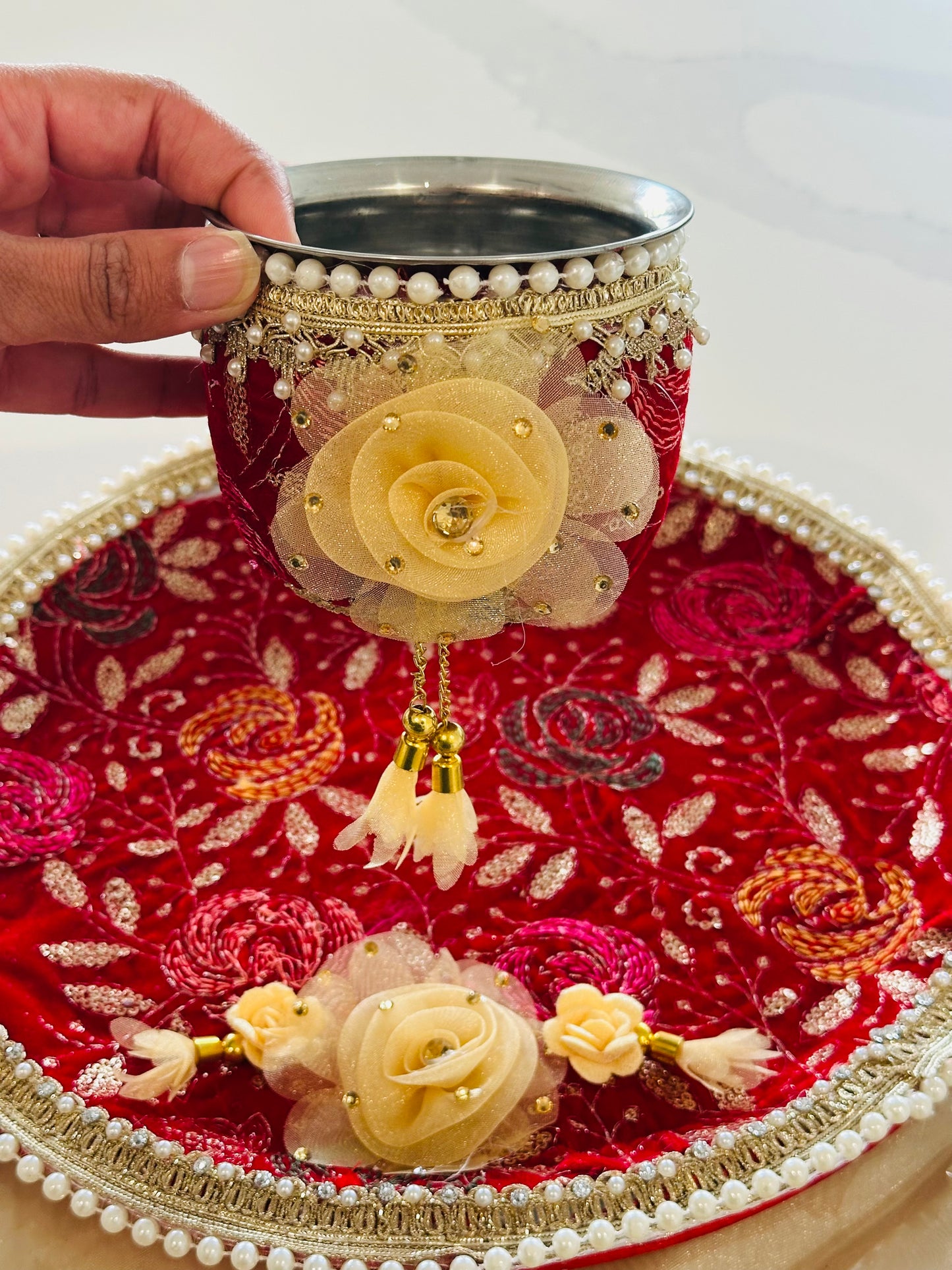 karwa Chauth Thali set with dupatta/chuni, (Code:102)