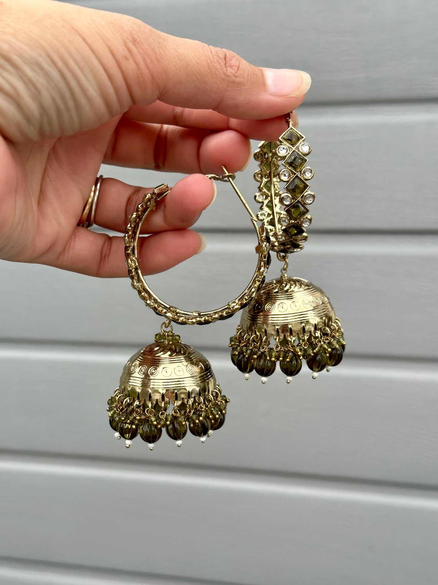 Purple colour Jhumka waliya earrings in Polki & Kundan on copper base ( high quality )
