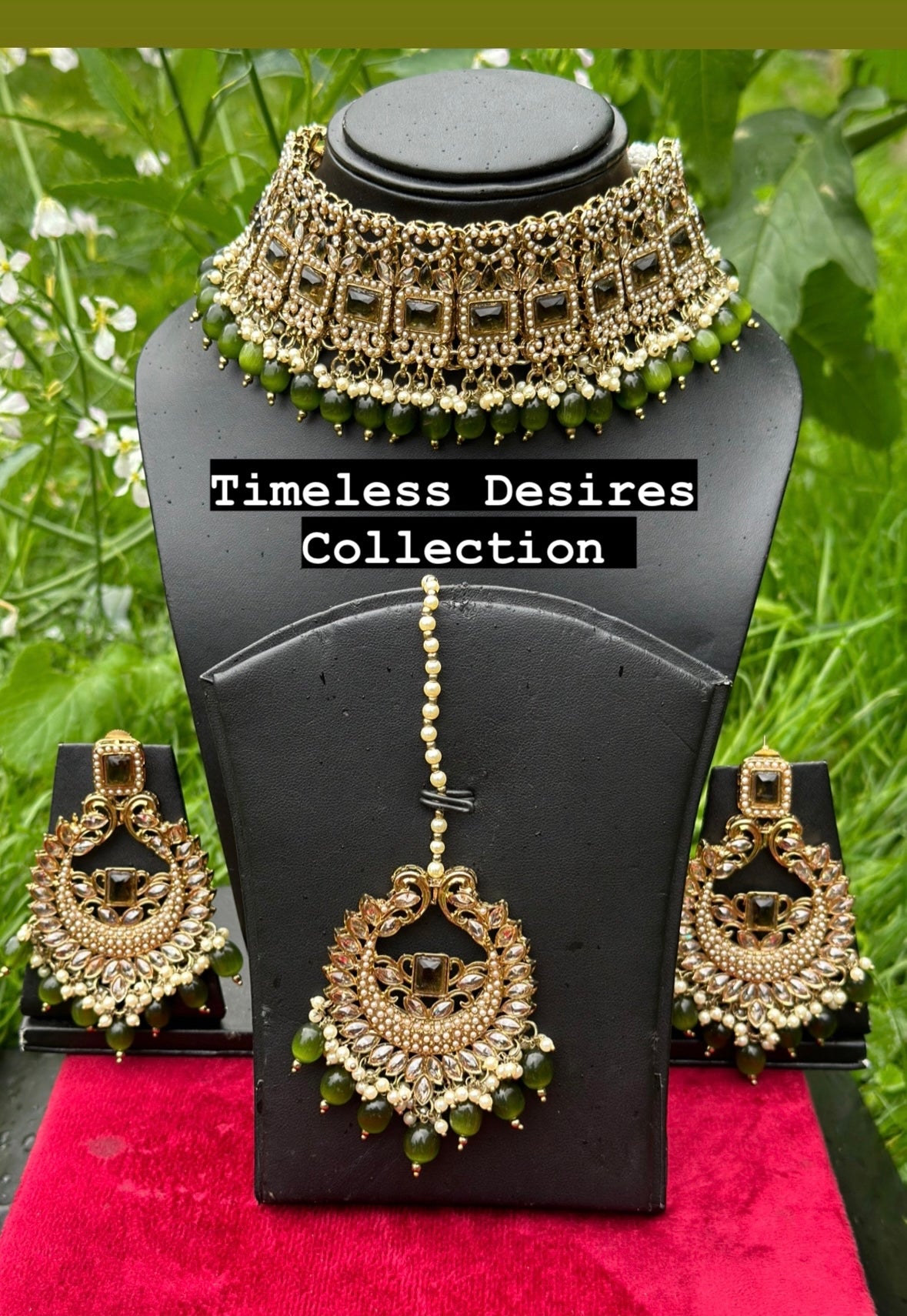 Mehndi Green choker / necklace set in reverse AD