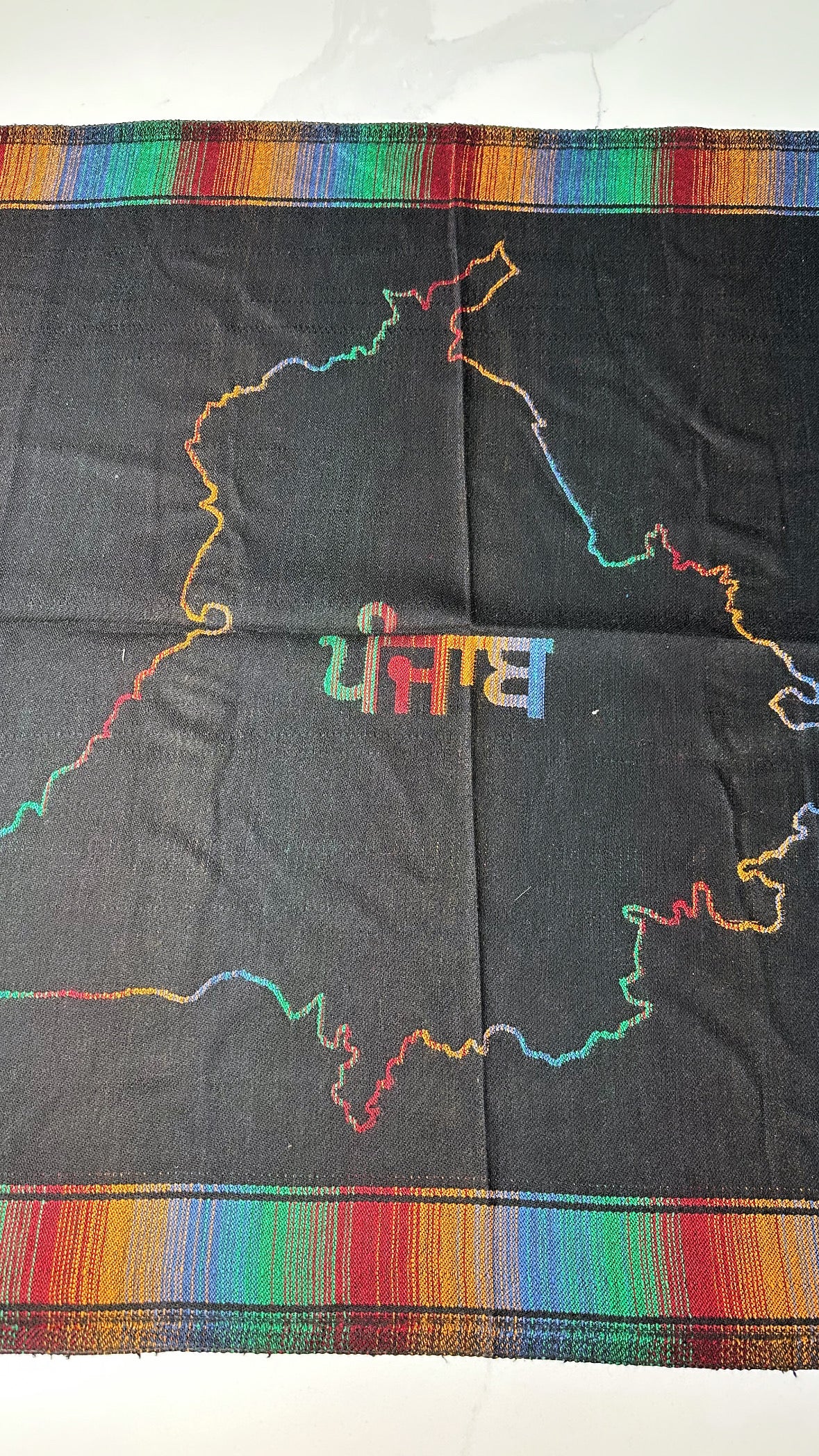 ਉਡਾ ਐਡਾ ( Udda - Adda ) Shawl - unisex ( perfect gift to send on Rakhi for brother , Bhain or bhabi )
