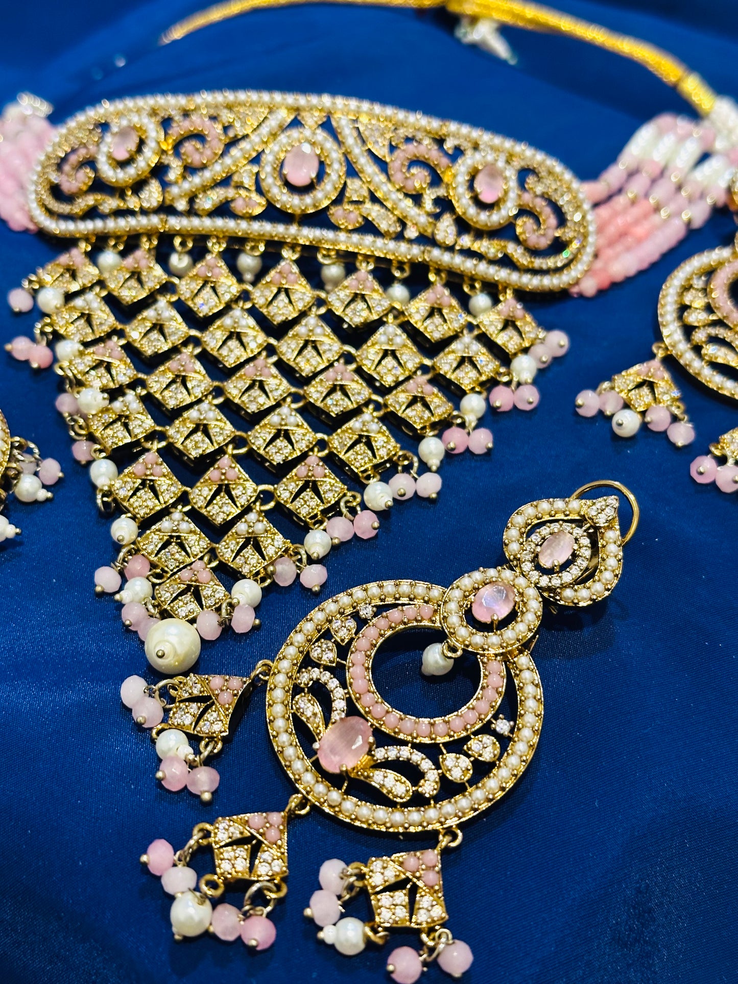 AD-Jadau Necklace set with earrings (Premium Quality), Colour: Baby pink, (Code: X12)