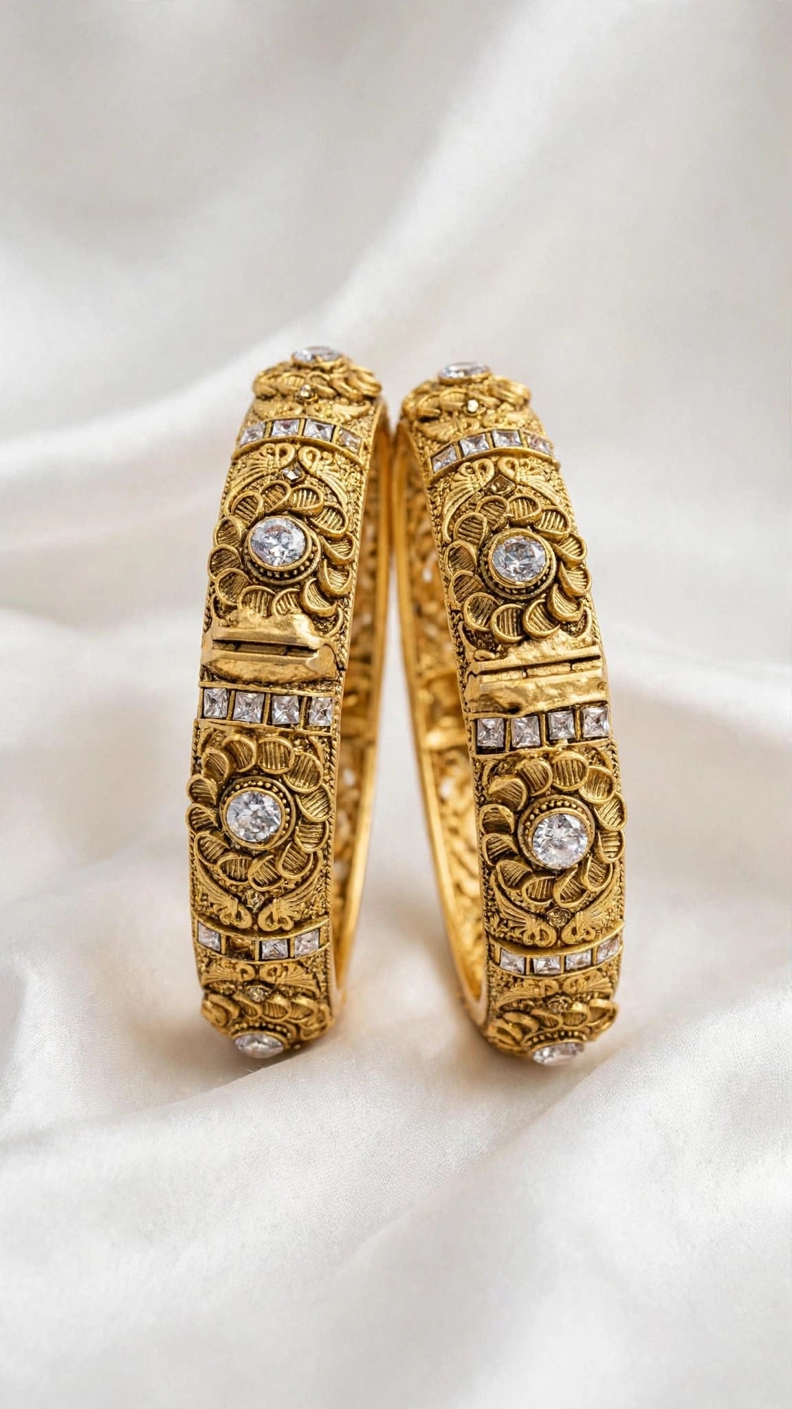 Openable Gold Kade bangles - free size