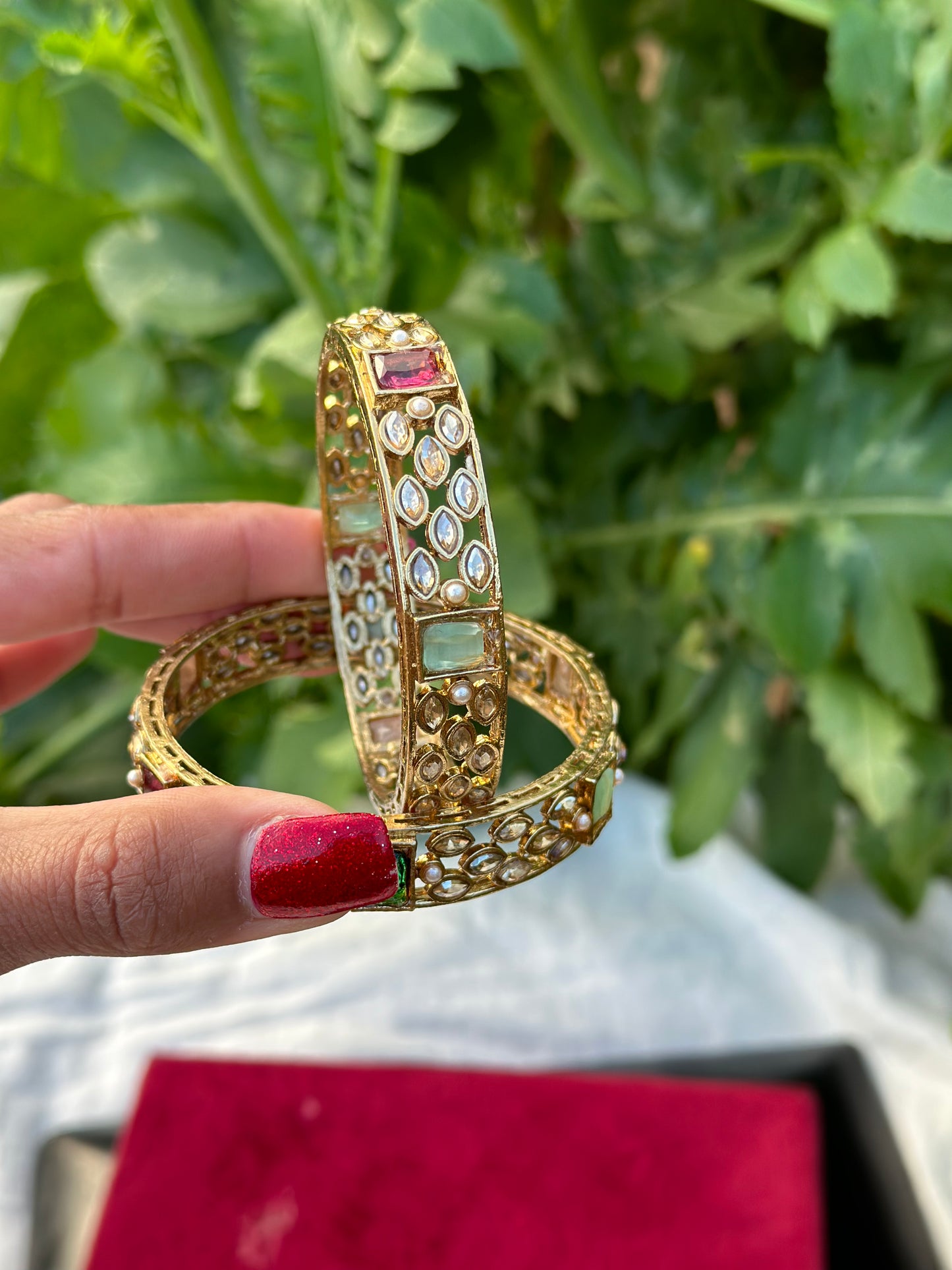 Polki Kangan / bangles in multicolour