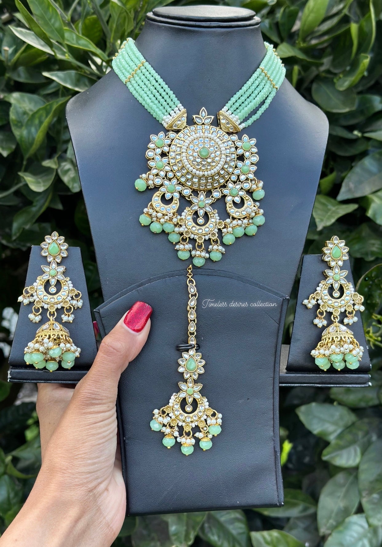 Mint colour choker / necklace set in Kundan ( statement PC )
