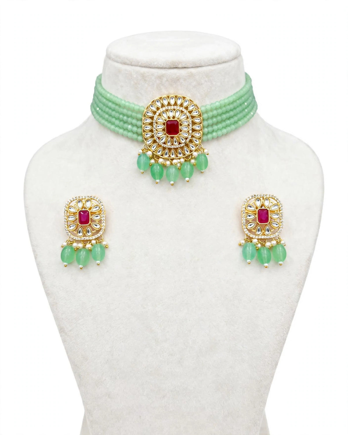 Pista colour choker / necklace set with studs- N-64