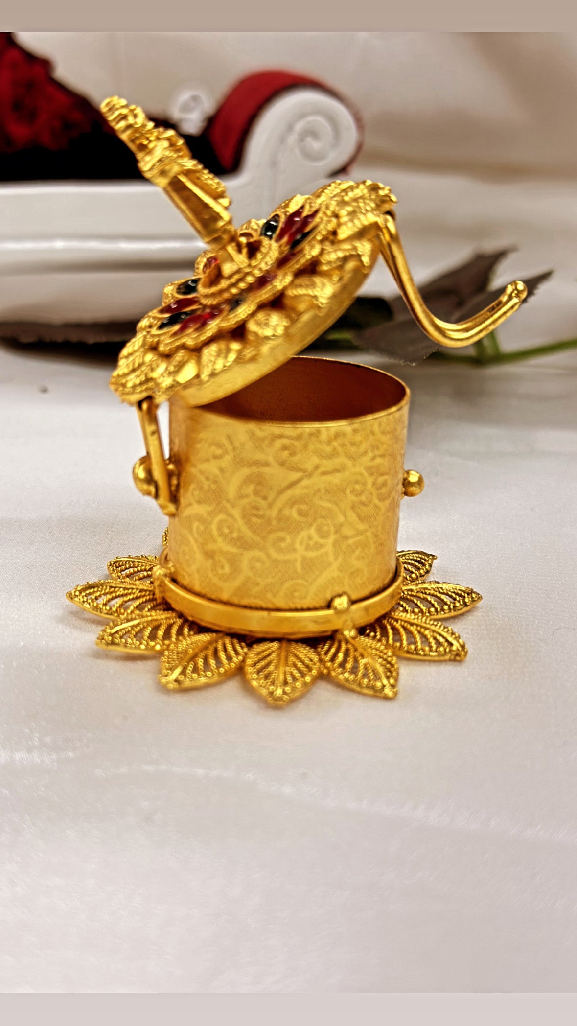 Sindoor Box (Leafy)