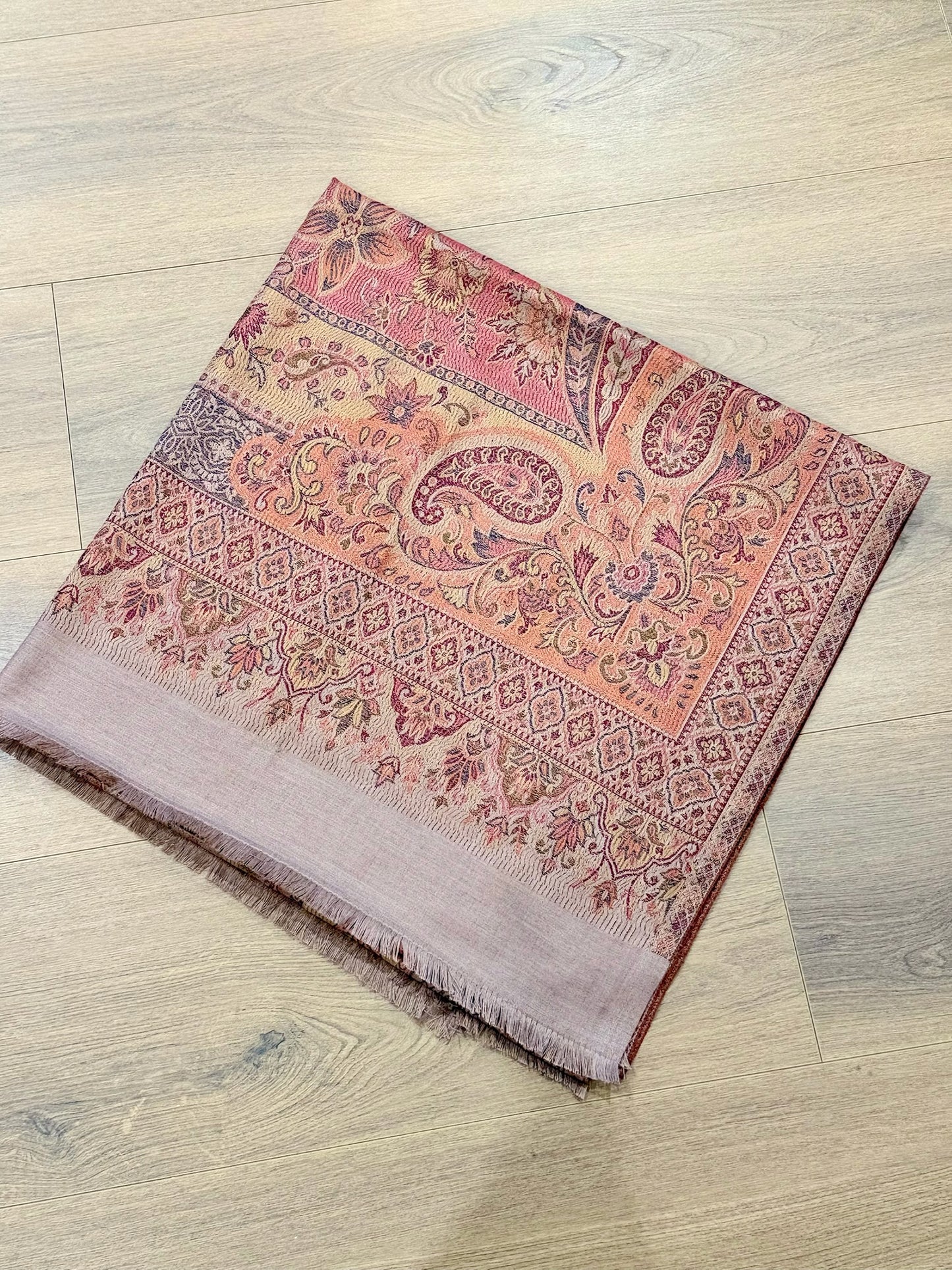 Double sided pashmina shawl : Code Y29