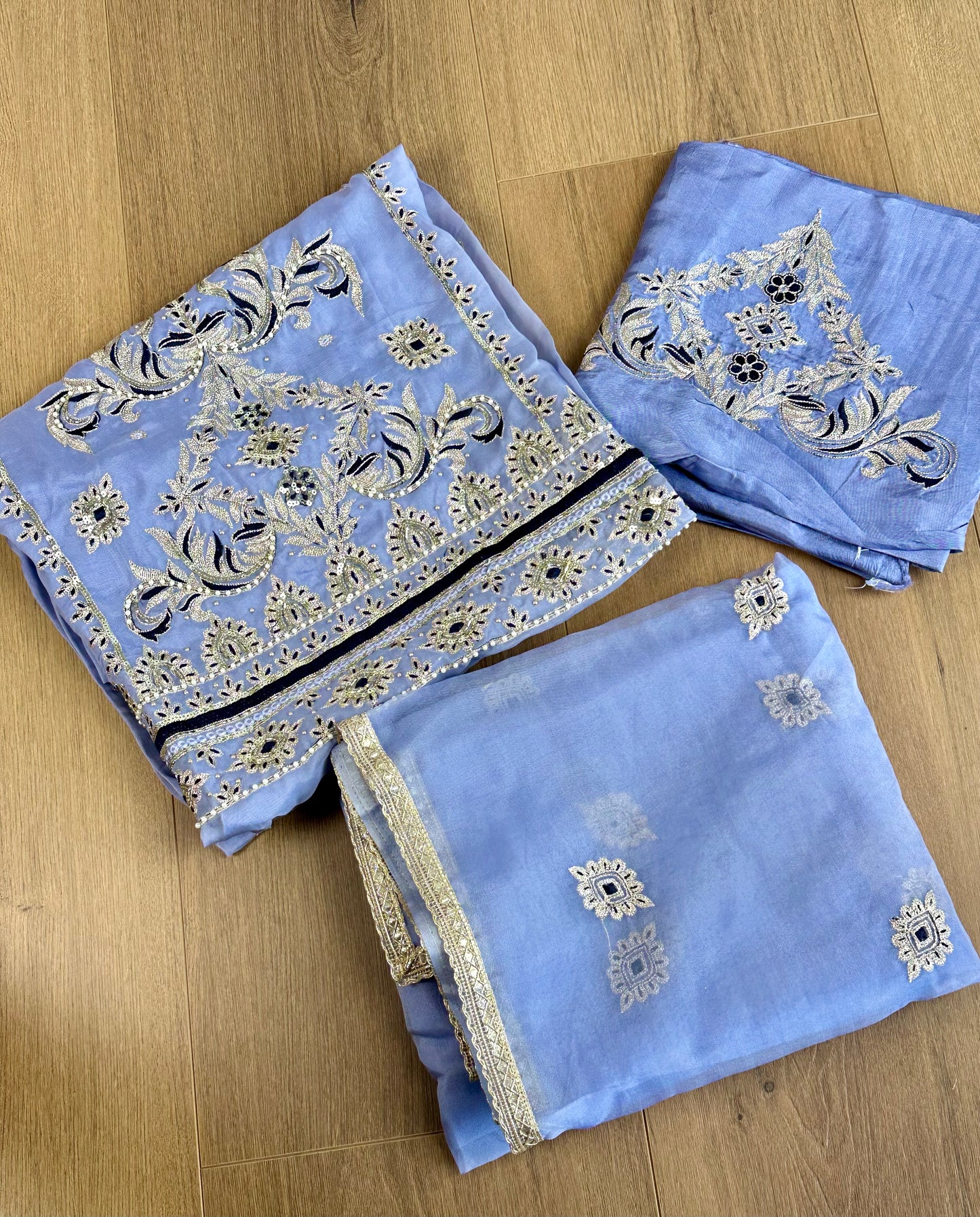 Unstitched suit, Code: U49