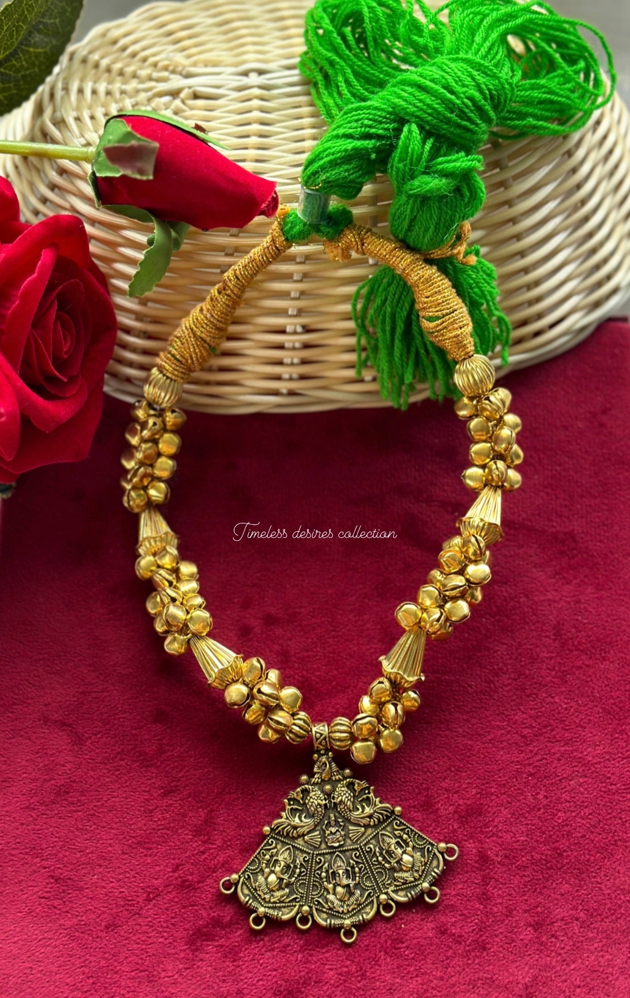 Traditional unisex Kaintha