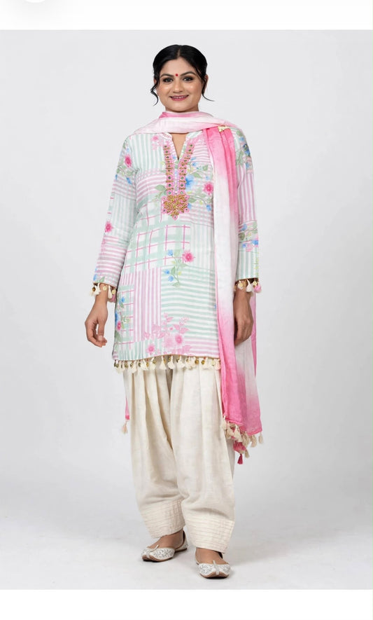 Premium muslin cotton farshi suit with handwork, (code 340)
