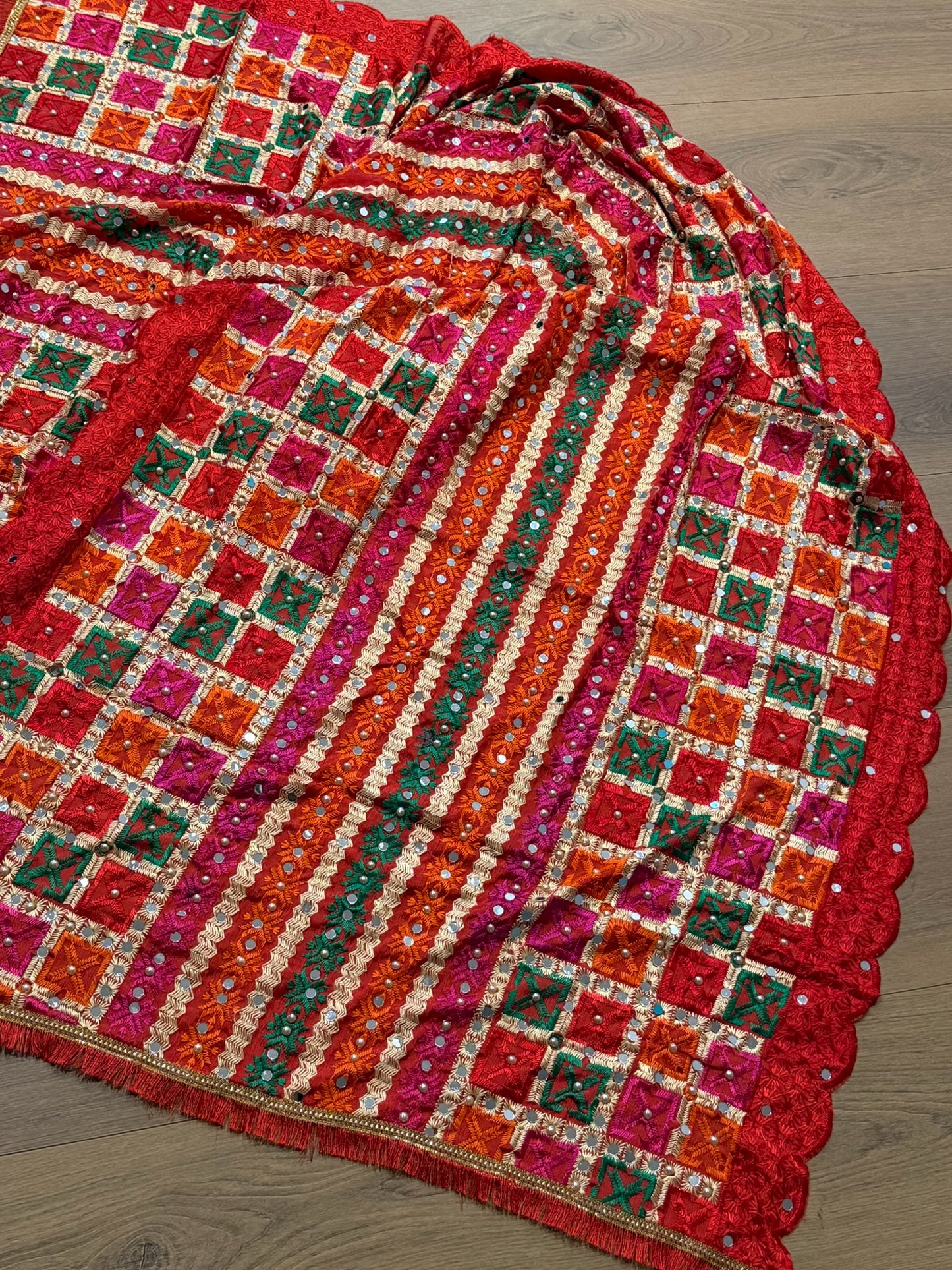 Red phulkari - 0007