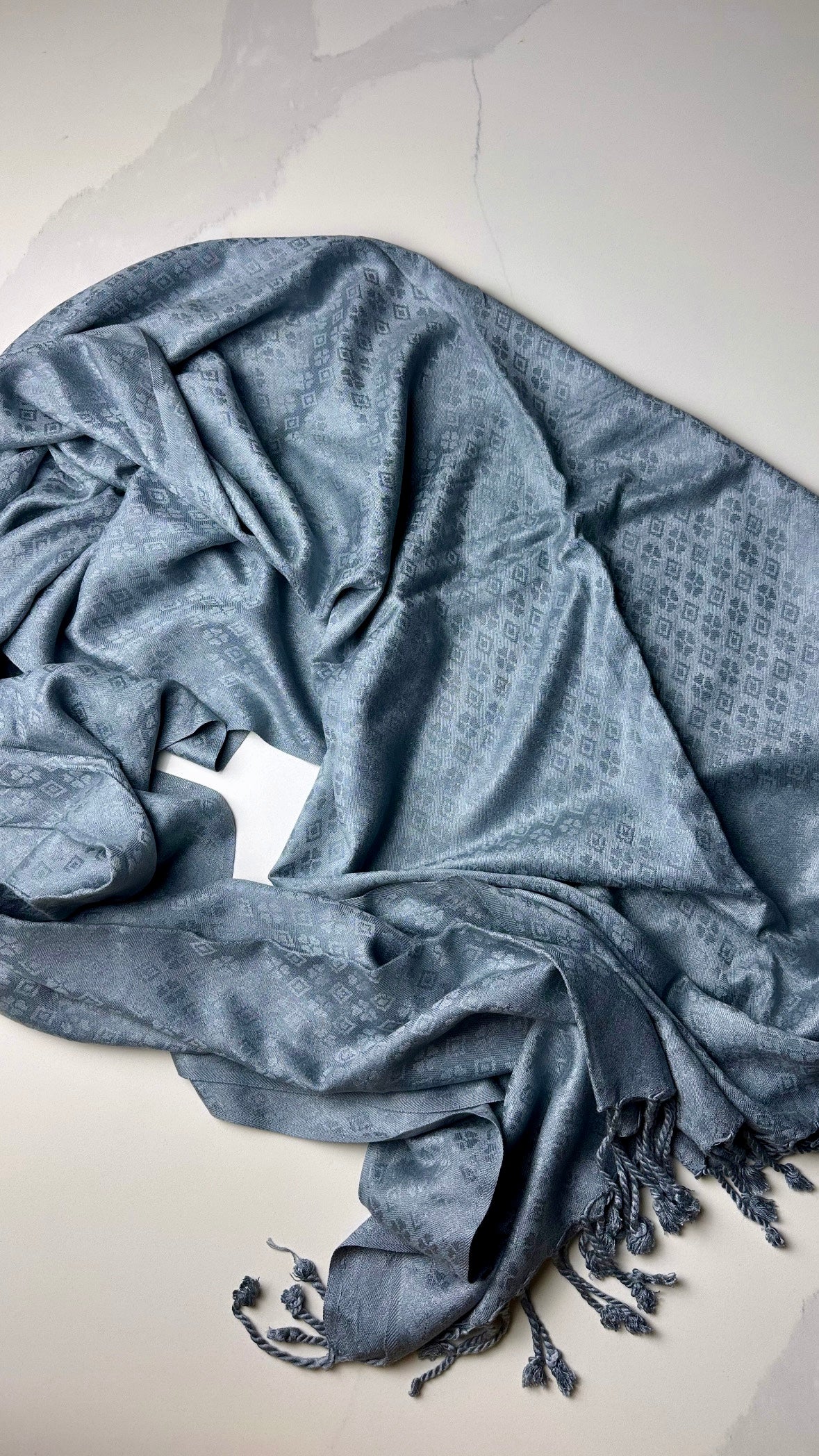 Grey Saleti Shawal / Stole - Unisex ( Perfect Rakhi / Rakhdi gift for Mum, Brother , Bhain or Bhabi )
