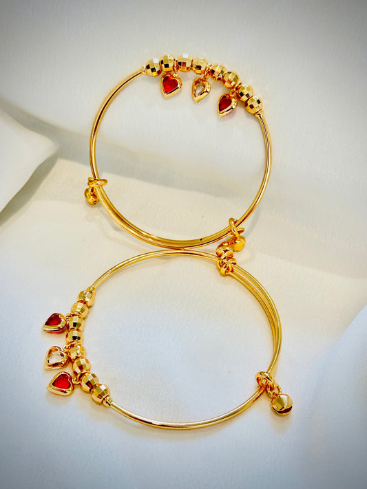 Gold Look Adjustable size Bangle ( Per 1PC ) - ( Code: 038 )