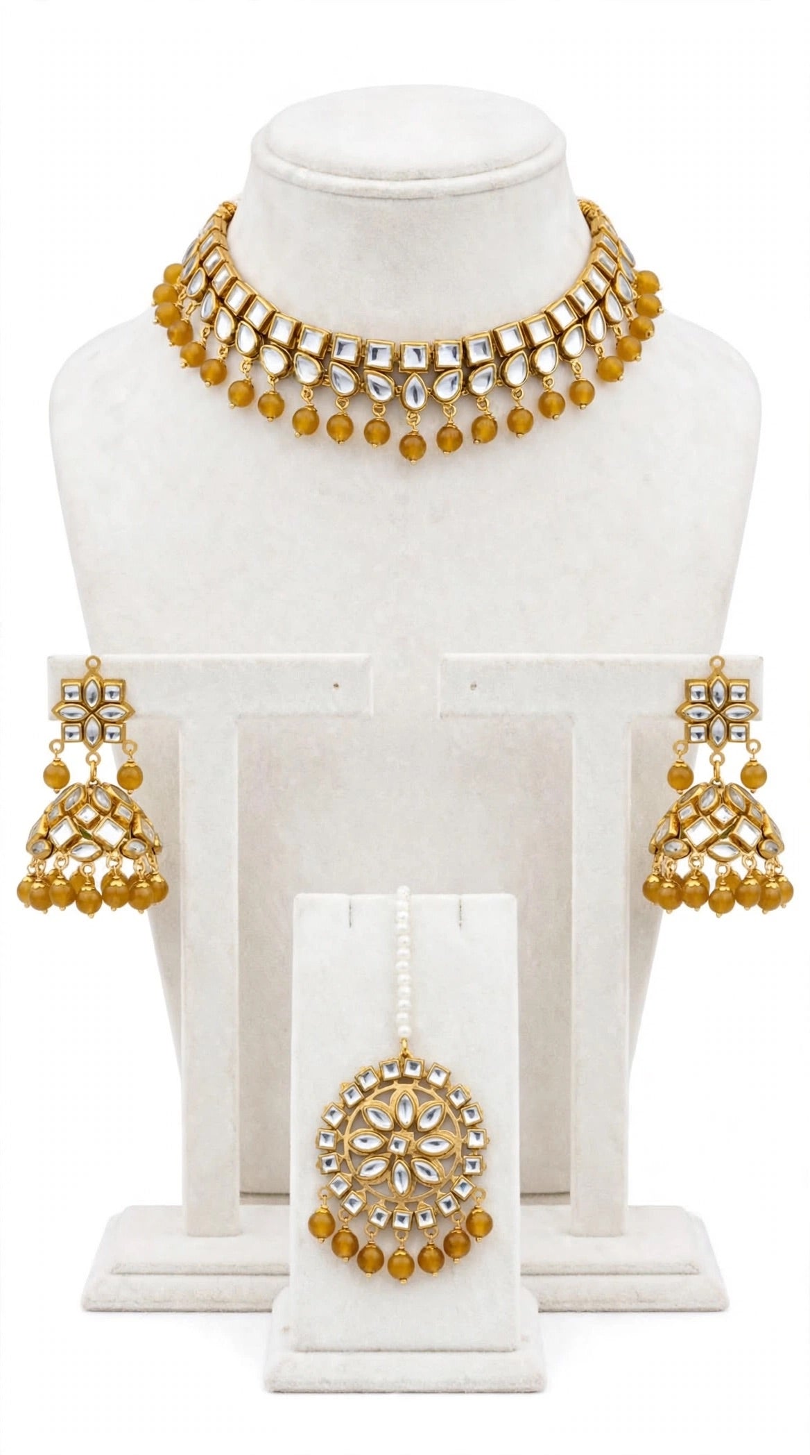 Mehndi green choker / necklace set in Kundan- N26