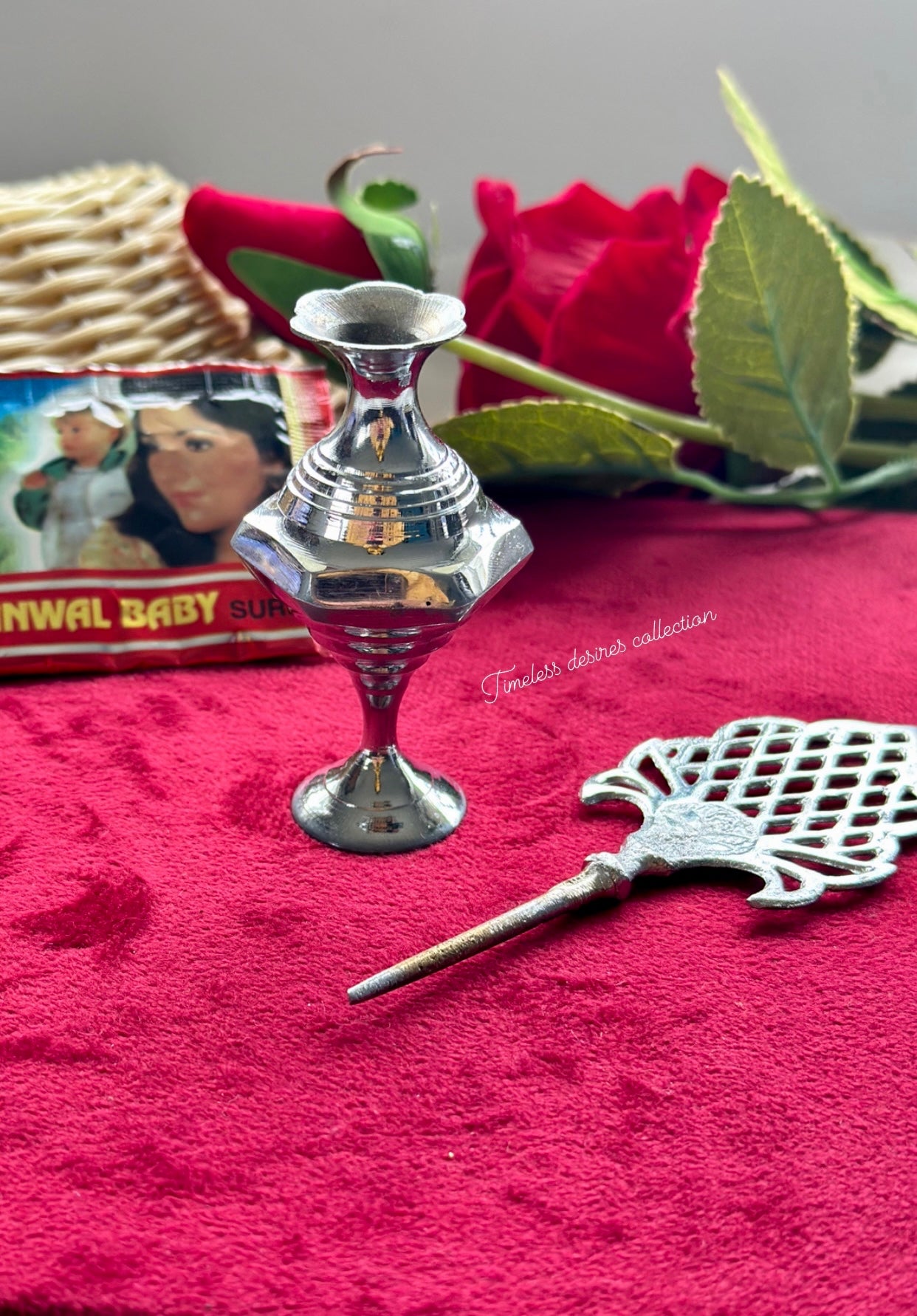 Traditional surmadani with a pack of fresh Surma filling